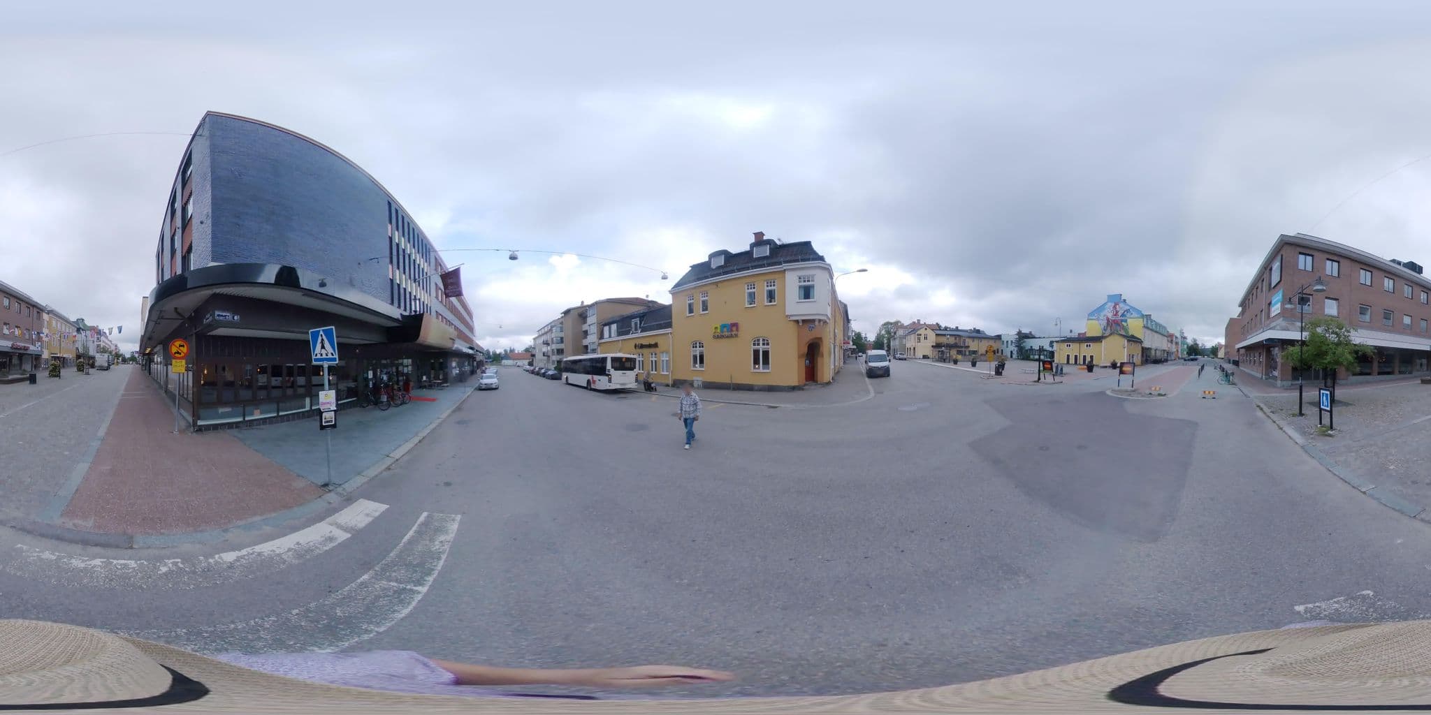 Street view near Grand Hotel Elektra, Ludvika — © bruno360 (CC BY-SA · Mapillary)