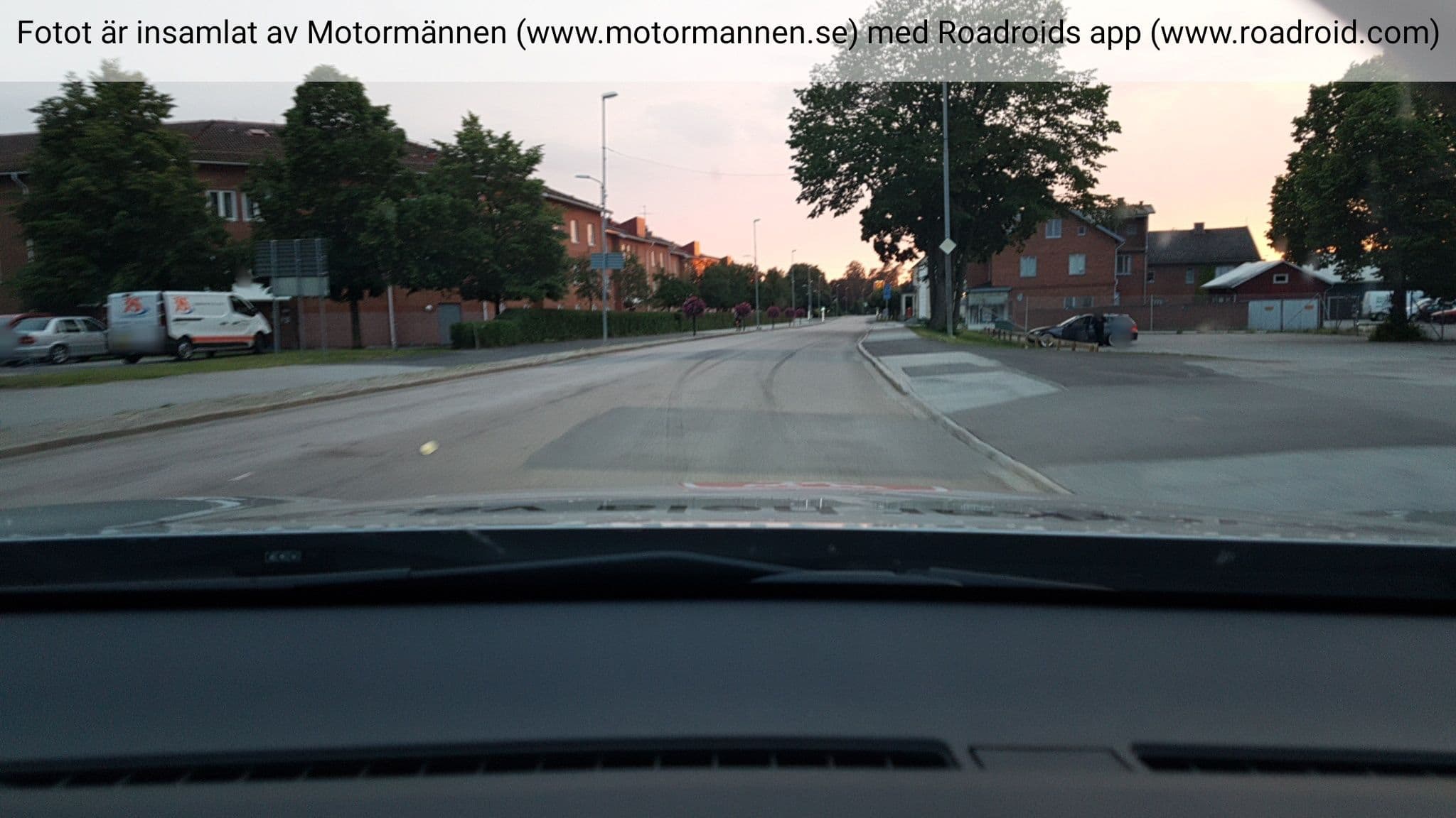 Street view near Hotell Gustaf, Götene — © roadroid (CC BY-SA · Mapillary)