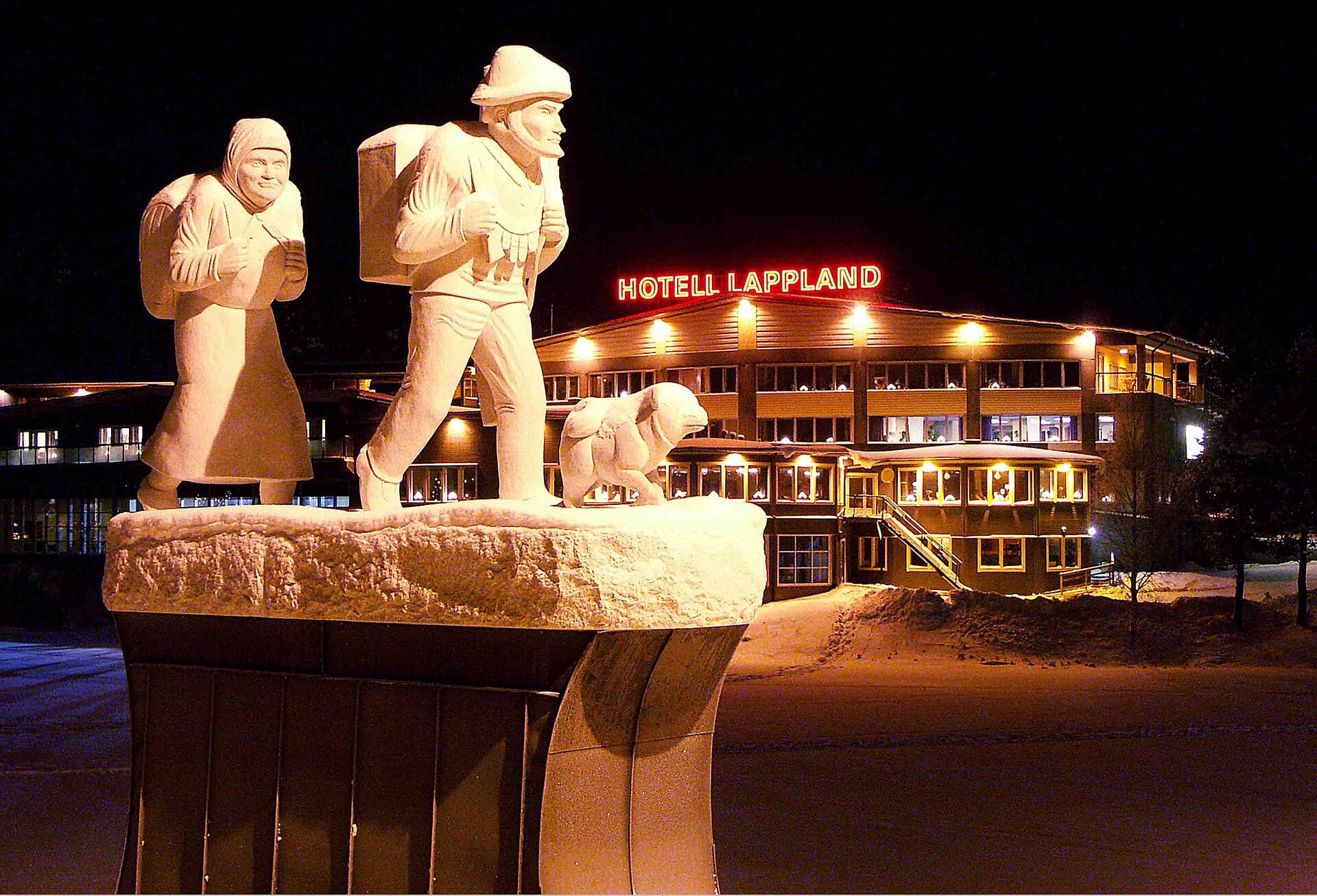 Hotell Lappland (via Wikimedia Commons, Public domain)