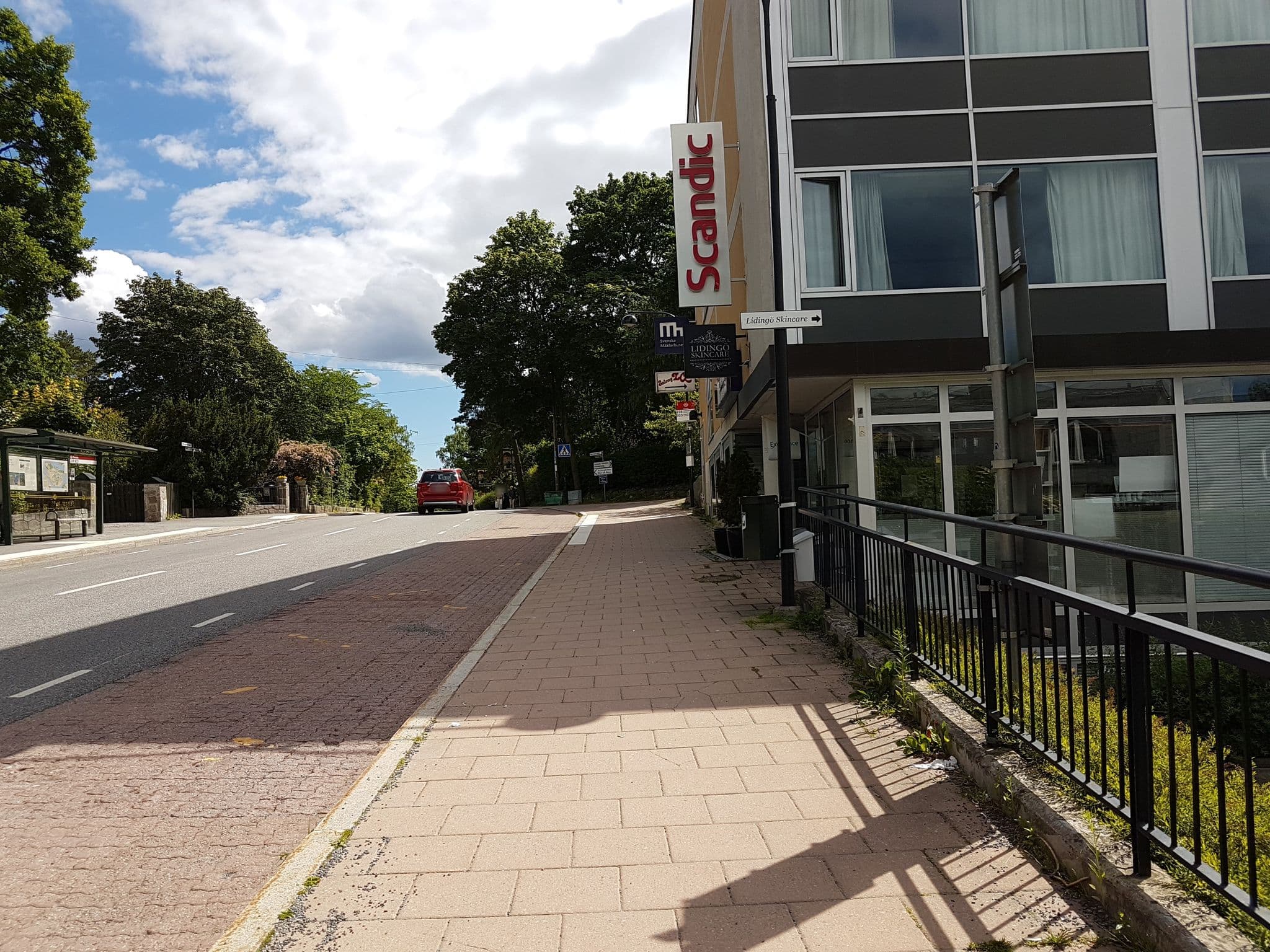 Street view near Hotel Foresta, Lidingö — © jopparn (CC BY-SA · Mapillary)