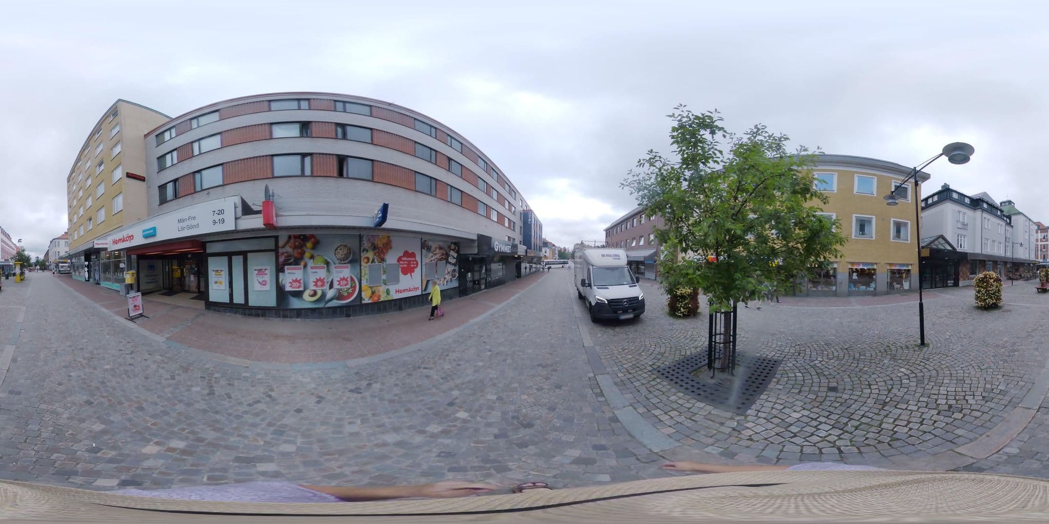 Street view near Stadshotellet, Ludvika — © bruno360 (CC BY-SA · Mapillary)
