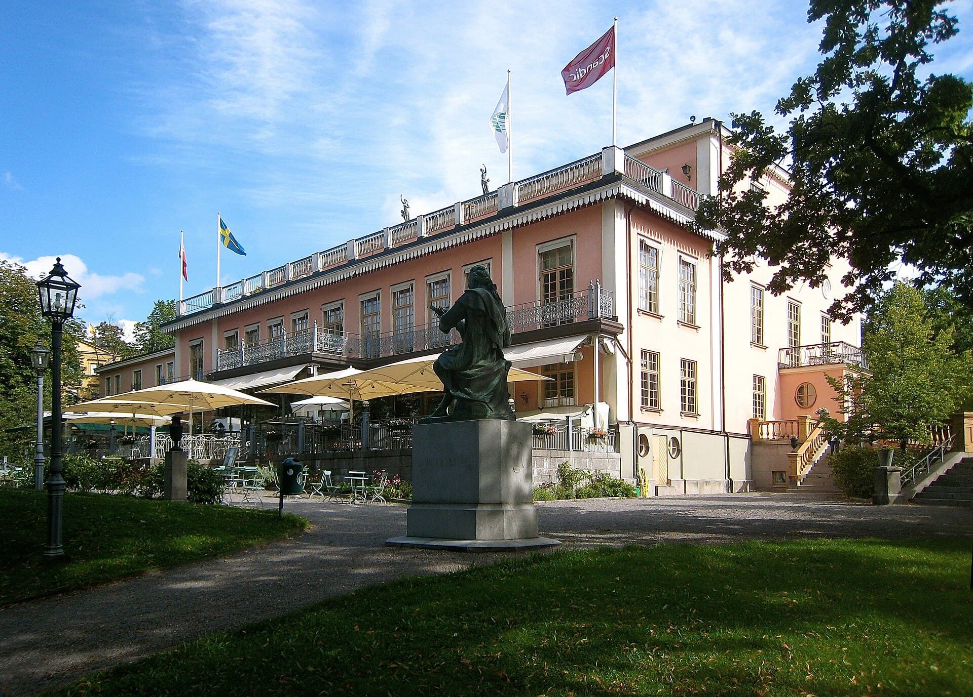 Hasselbacken (via Wikimedia Commons, CC BY-SA 3.0)