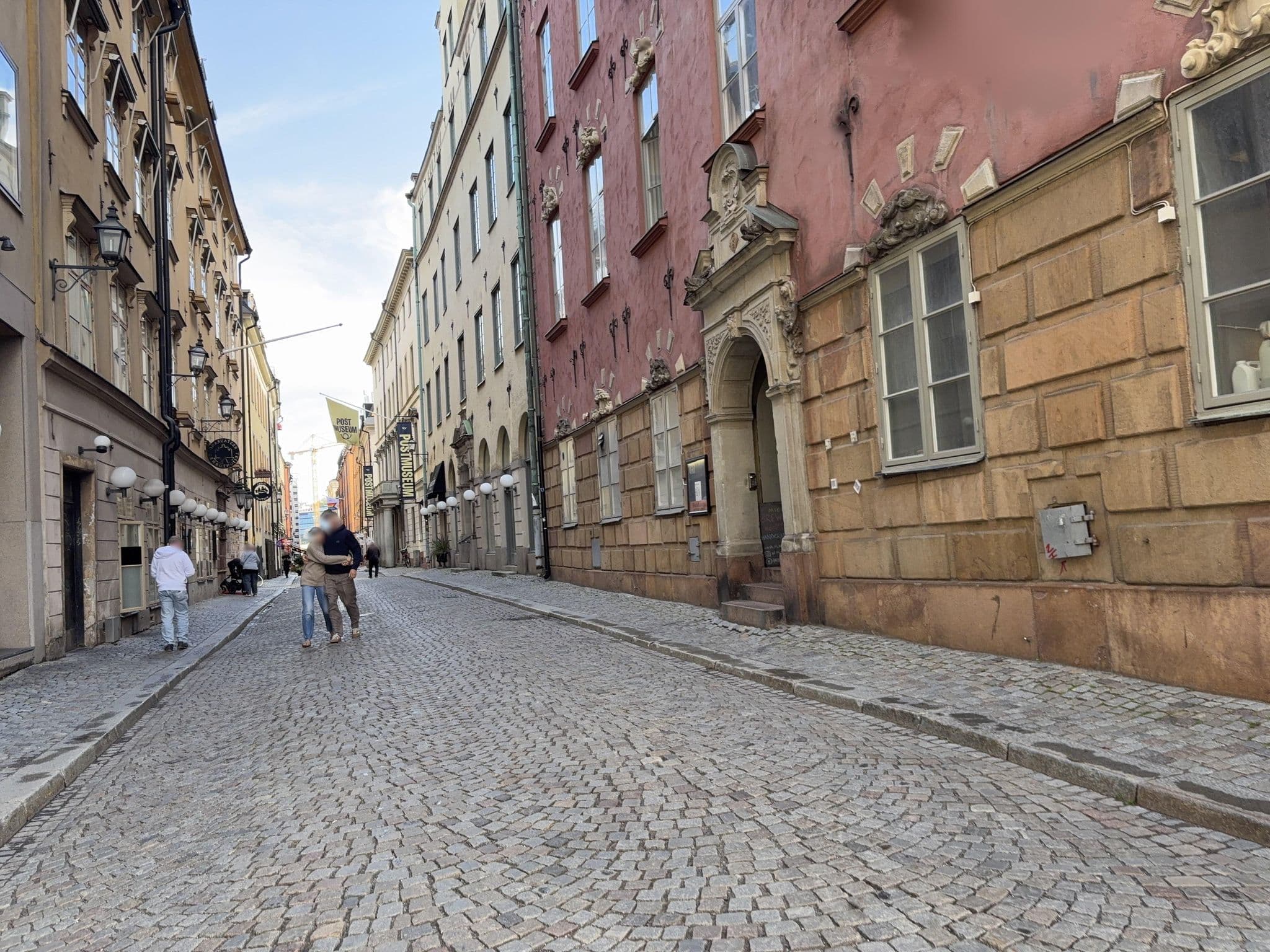 Street view near Victory, Gamla Stan — © andreas_p (CC BY-SA · Mapillary)
