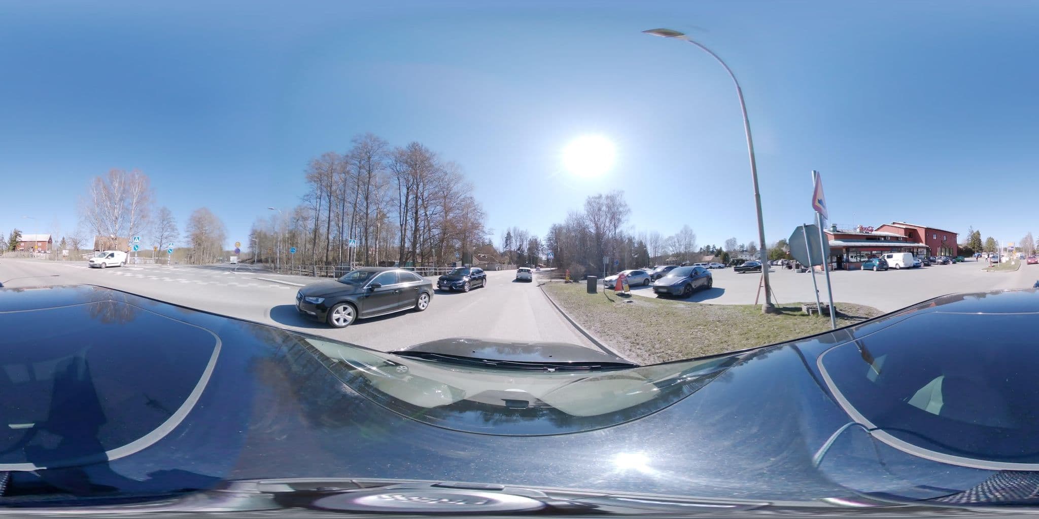 Street view near Vega stadshotell, Haninge — © bruno360 (CC BY-SA · Mapillary)