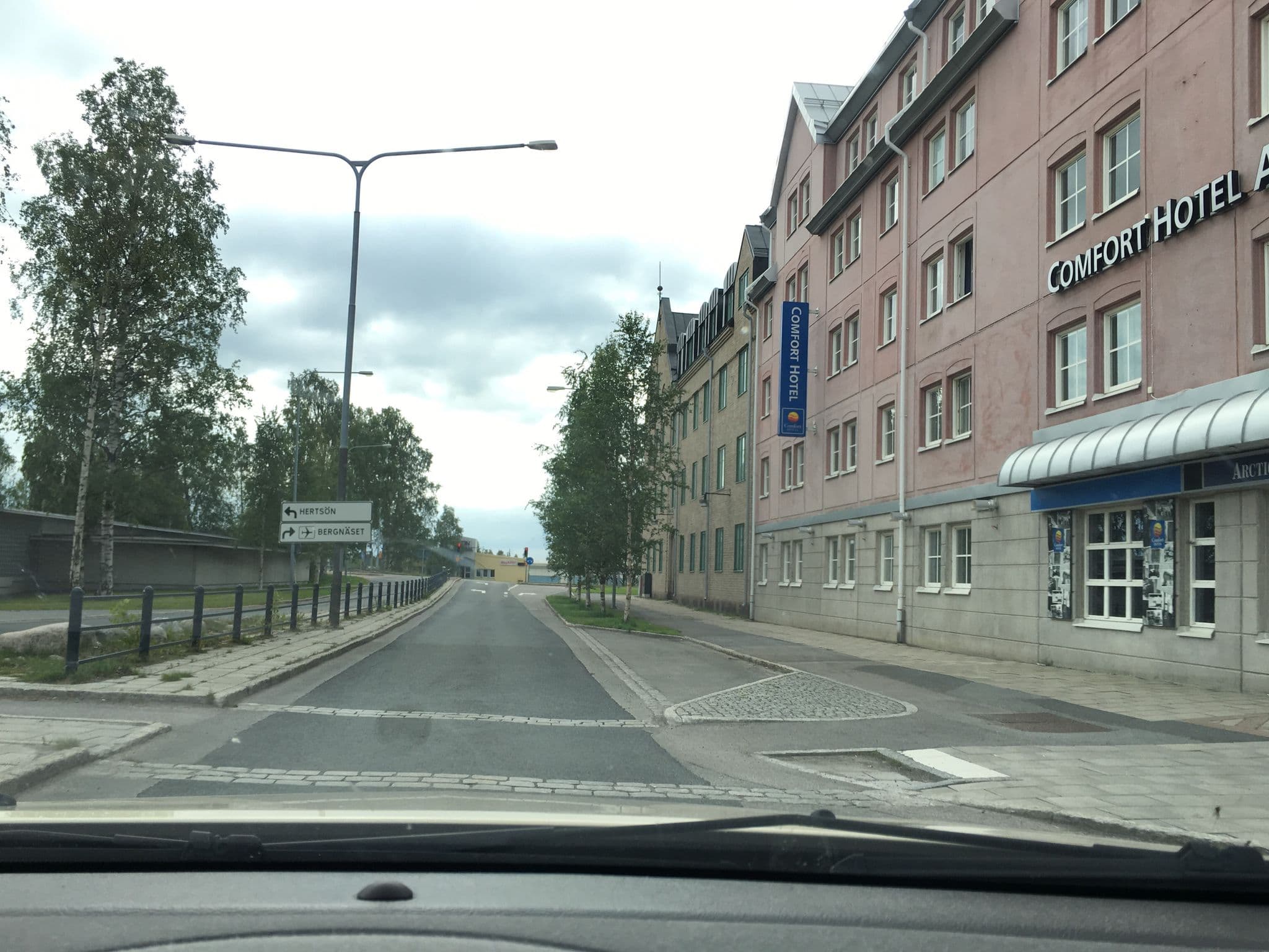 Street view near Comfort Hotel Arctic, Luleå — © janm67 (CC BY-SA · Mapillary)