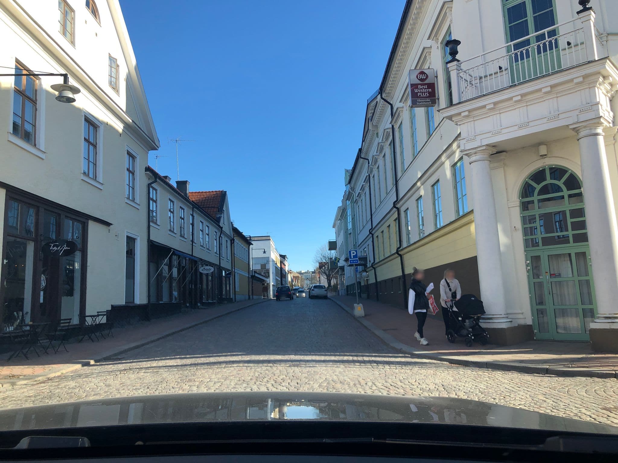Street view near Stadshotellet, Västervik — © adville (CC BY-SA · Mapillary)