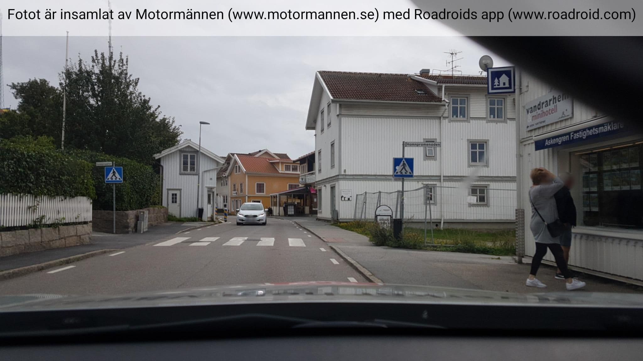Street view near Grebbestads vandrarheim & minihotell, Grebbestad — © roadroid (CC BY-SA · Mapillary)