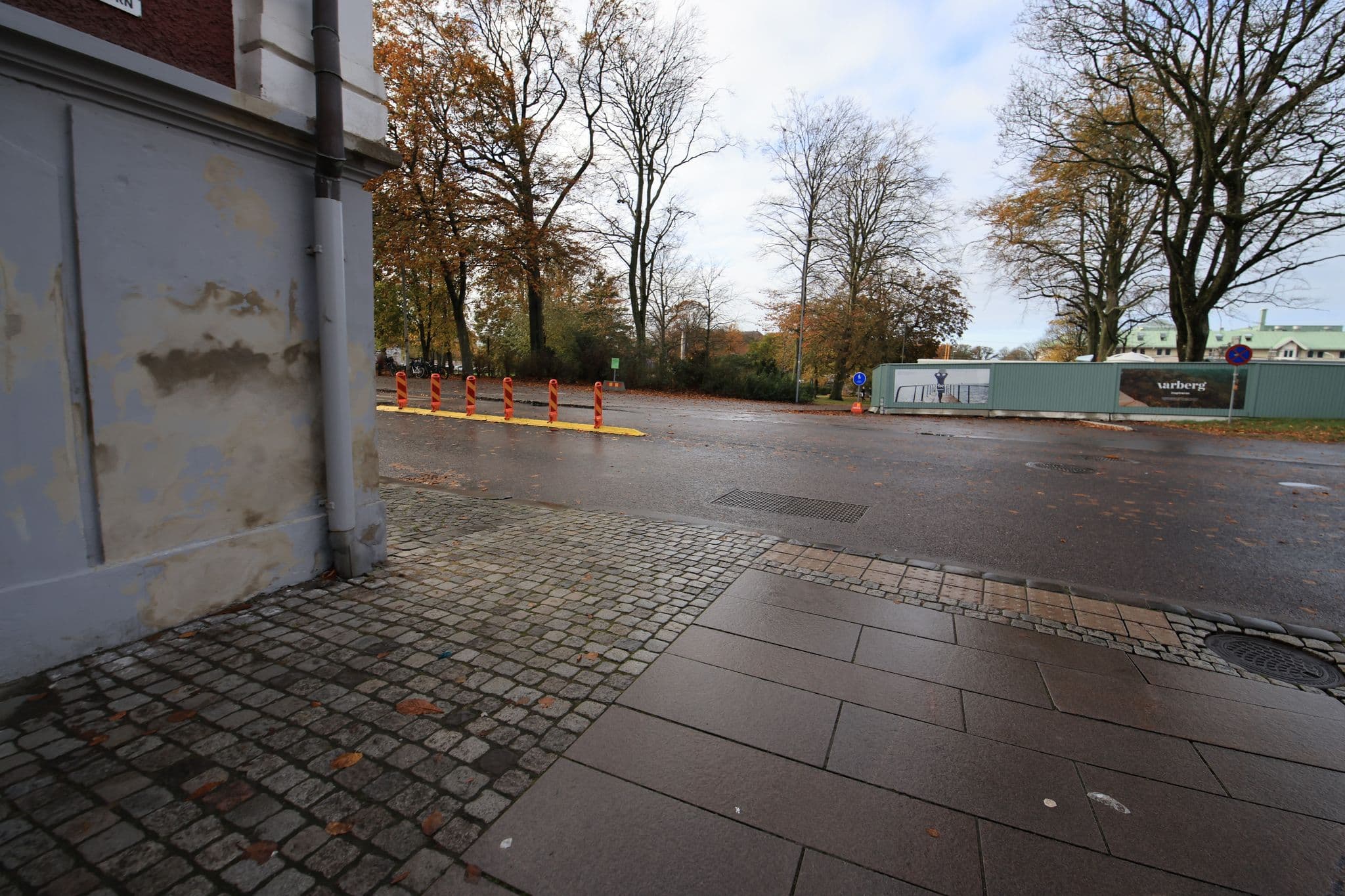 Street view near Hotel Blanka, Varberg — © jorfro (CC BY-SA · Mapillary)