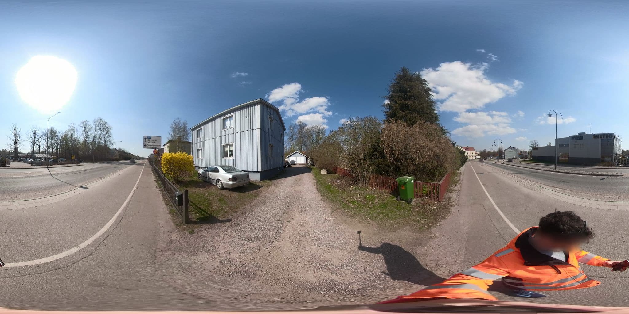 Street view near Rex Rumshuthyrning, Motala — © slaisa (CC BY-SA · Mapillary)