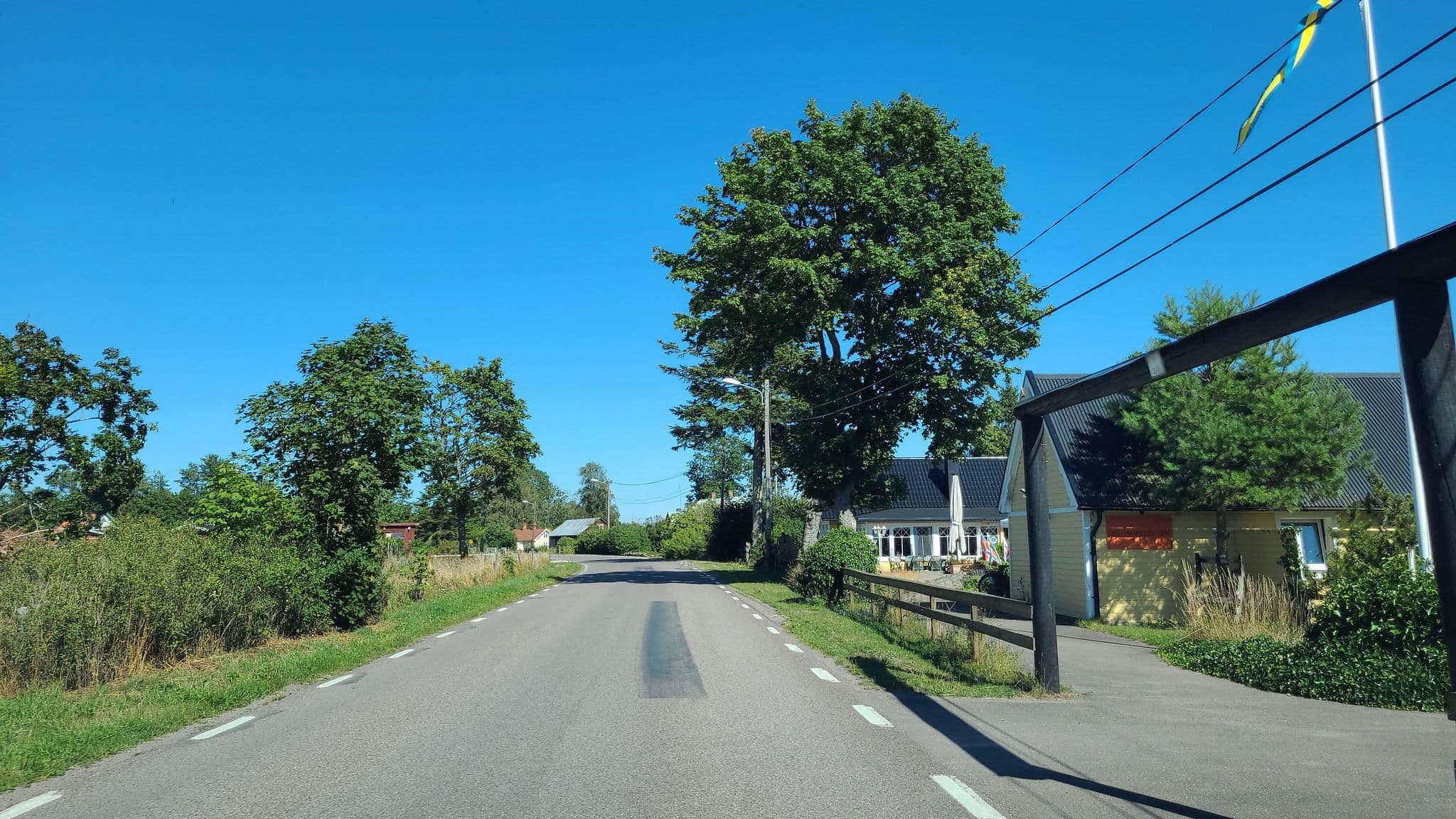 Street view near Drei Jahreszeiten, Borgholm — © jopparn (CC BY-SA · Mapillary)