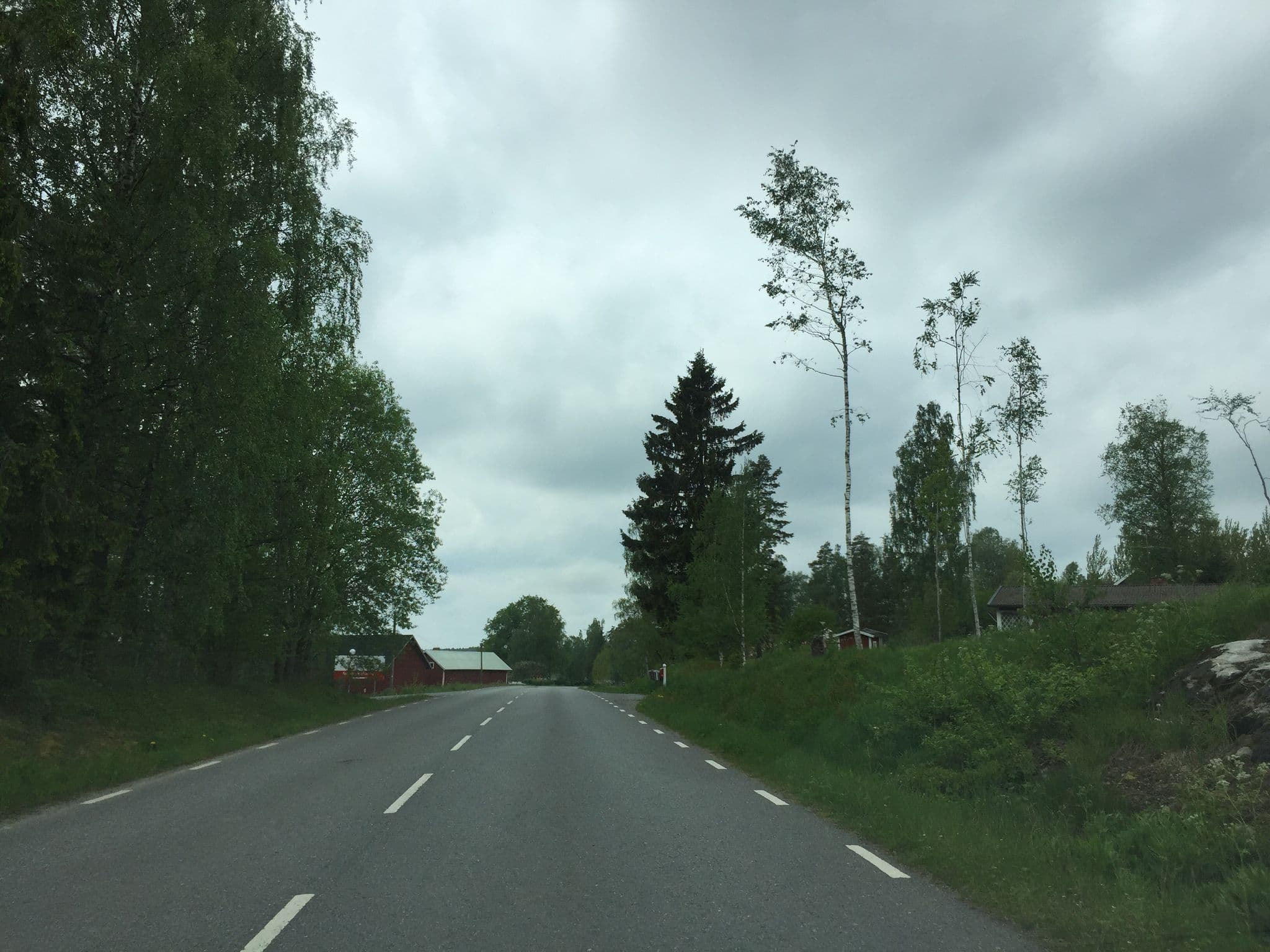 Street view near Sollidens kurs- och konferensgård, Hovsta — © dade (CC BY-SA · Mapillary)