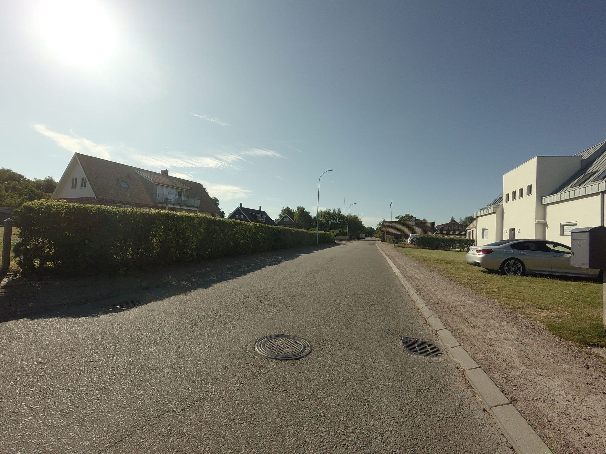 Street view near Solgården, Viken — © larshelmin (CC BY-SA · Mapillary)