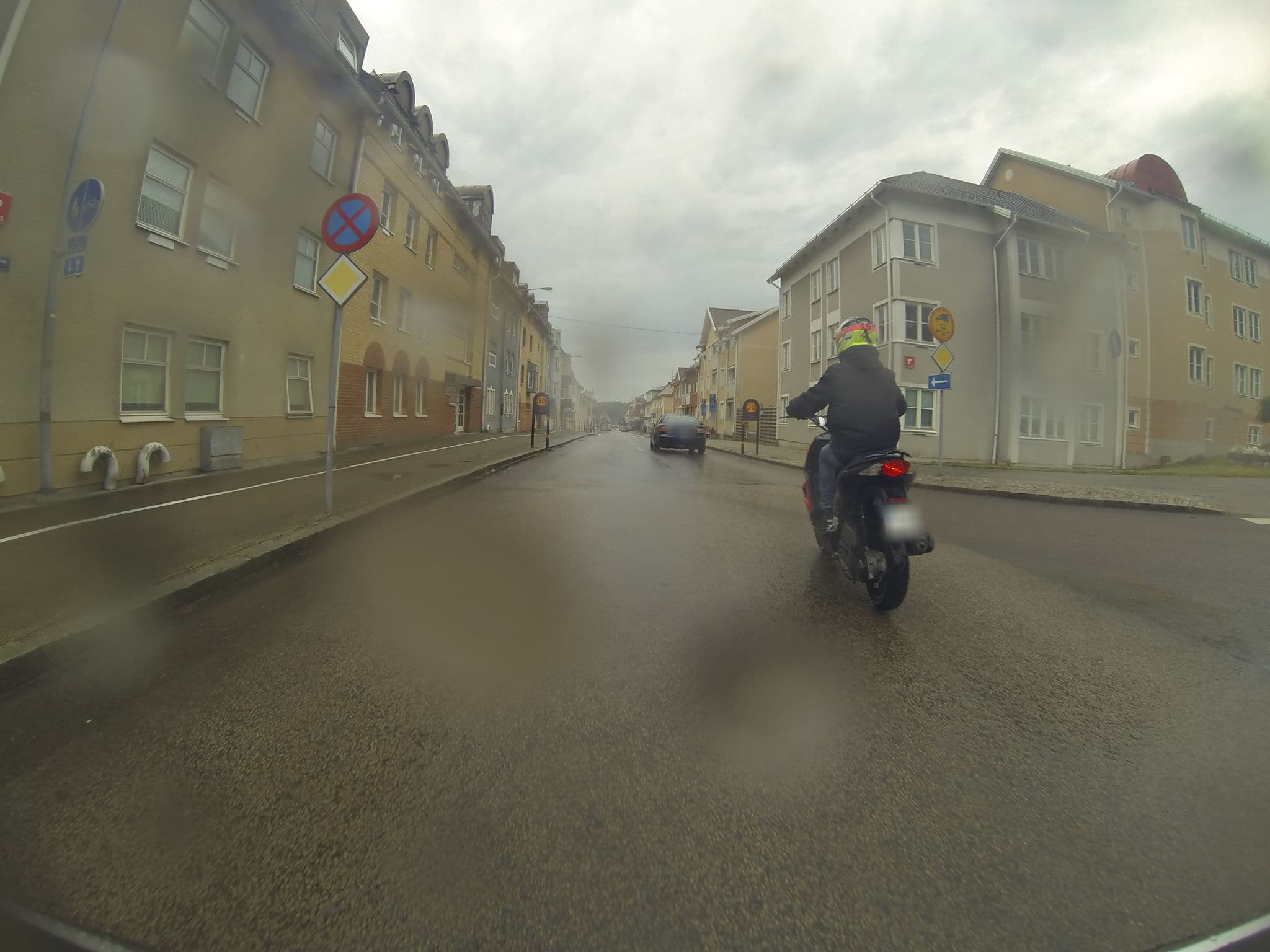 Street view near Ronneby Cityhotell, Ronneby — © mrnice (CC BY-SA · Mapillary)