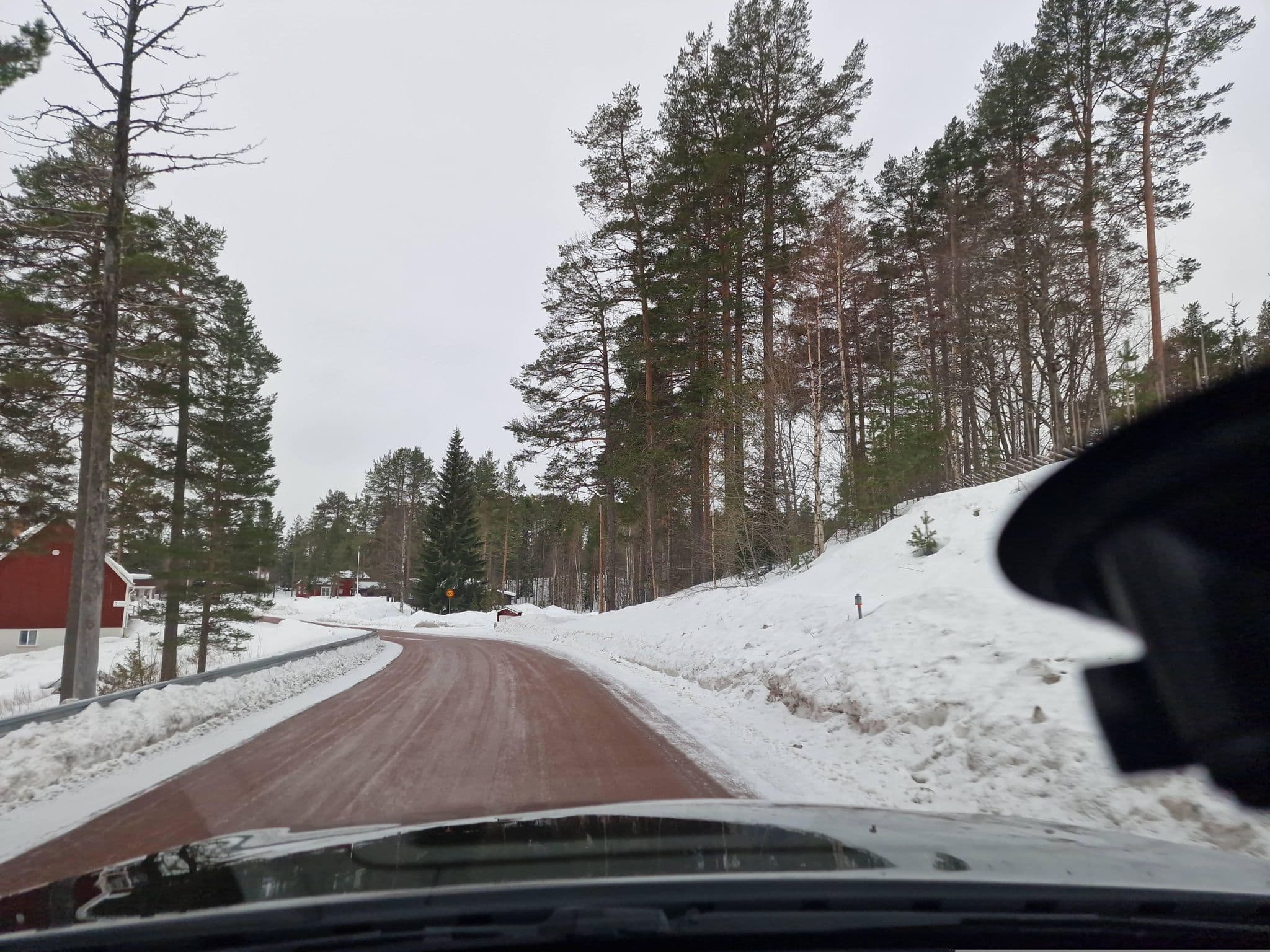 Street view near Schweden Aktiv, Malung — © fikafredrik (CC BY-SA · Mapillary)