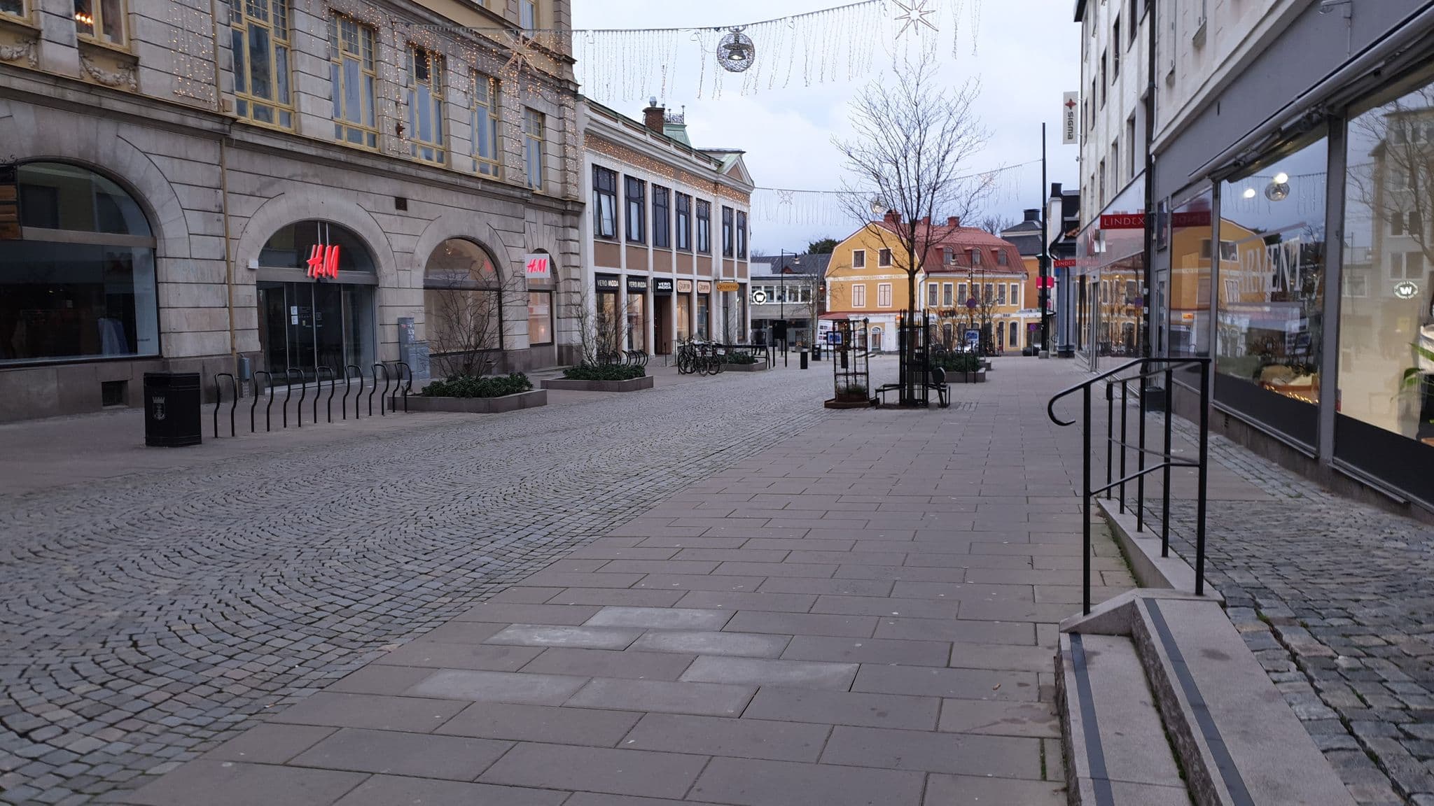 Street view near Hotell Aston, Karlskrona — © jopparn (CC BY-SA · Mapillary)