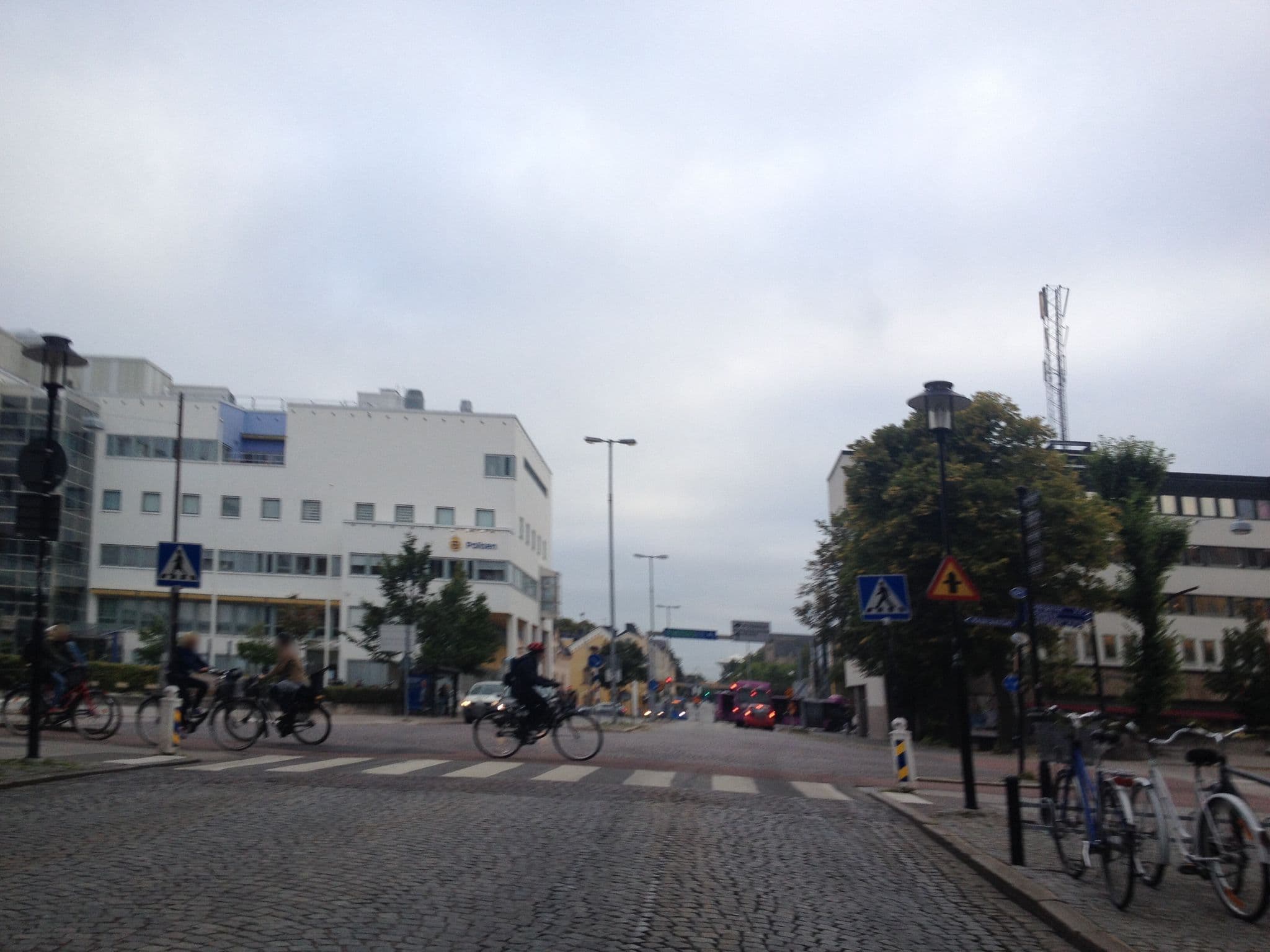 Street view near Hotell Hjalmar, Örebro — © dade (CC BY-SA · Mapillary)