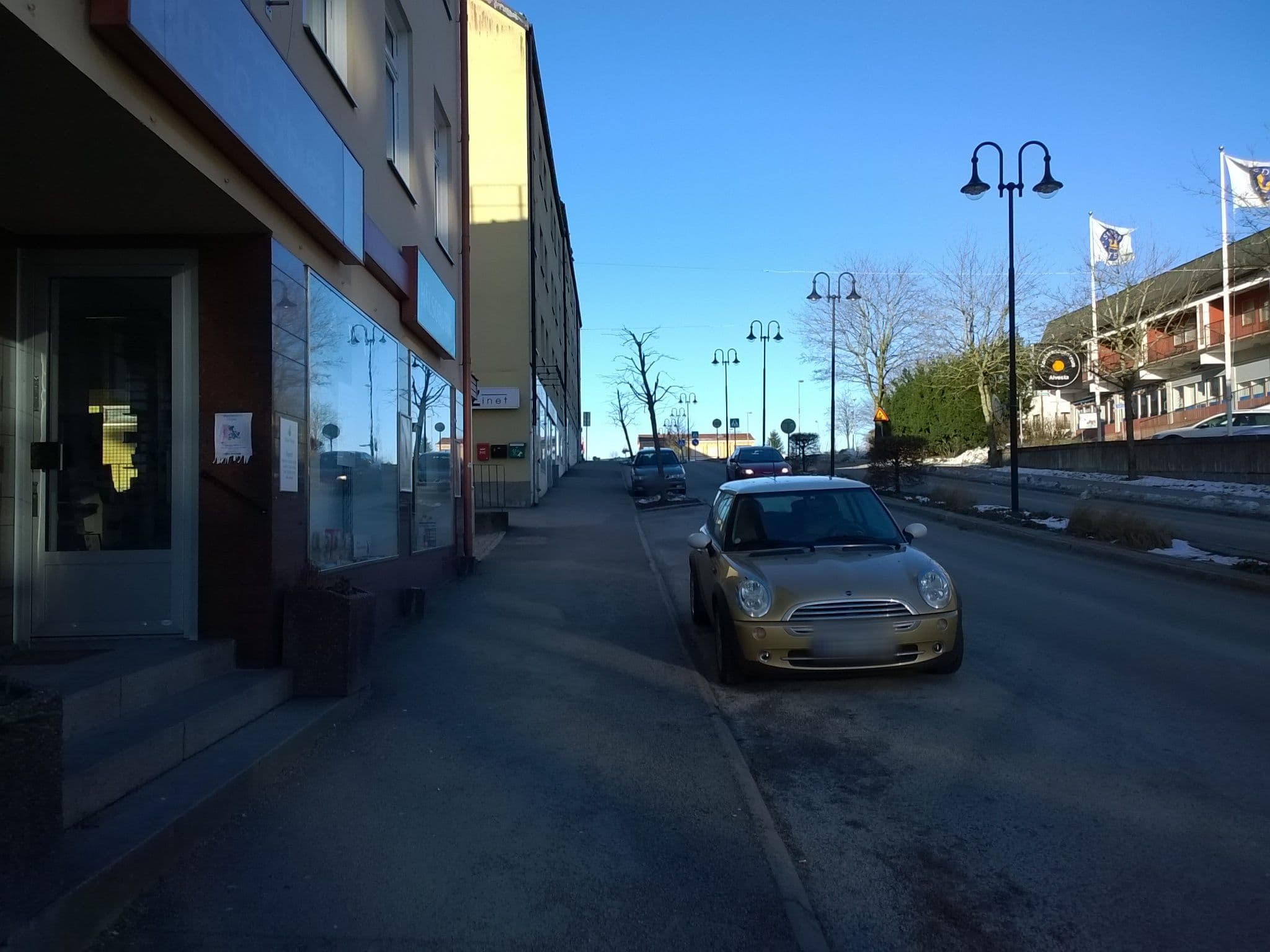 Street view near Hotell Rådmannen, Alvesta — © traveller (CC BY-SA · Mapillary)