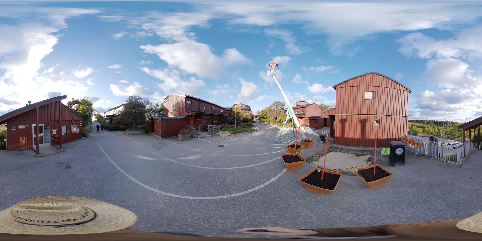 Street view near Övernattningsrum Soluret, Fittja — © bruno360 (CC BY-SA · Mapillary)