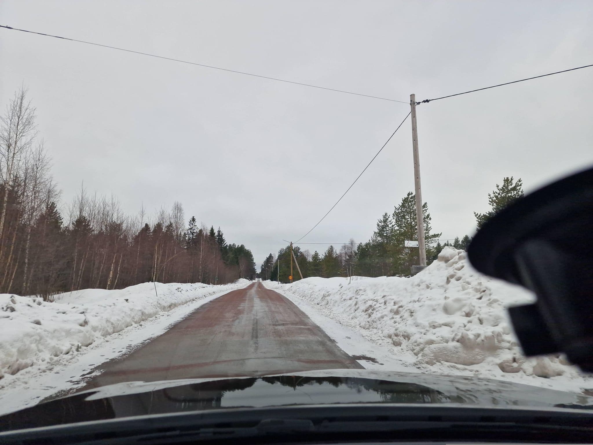 Street view near Road-Café Nornäs, Malung — © fikafredrik (CC BY-SA · Mapillary)