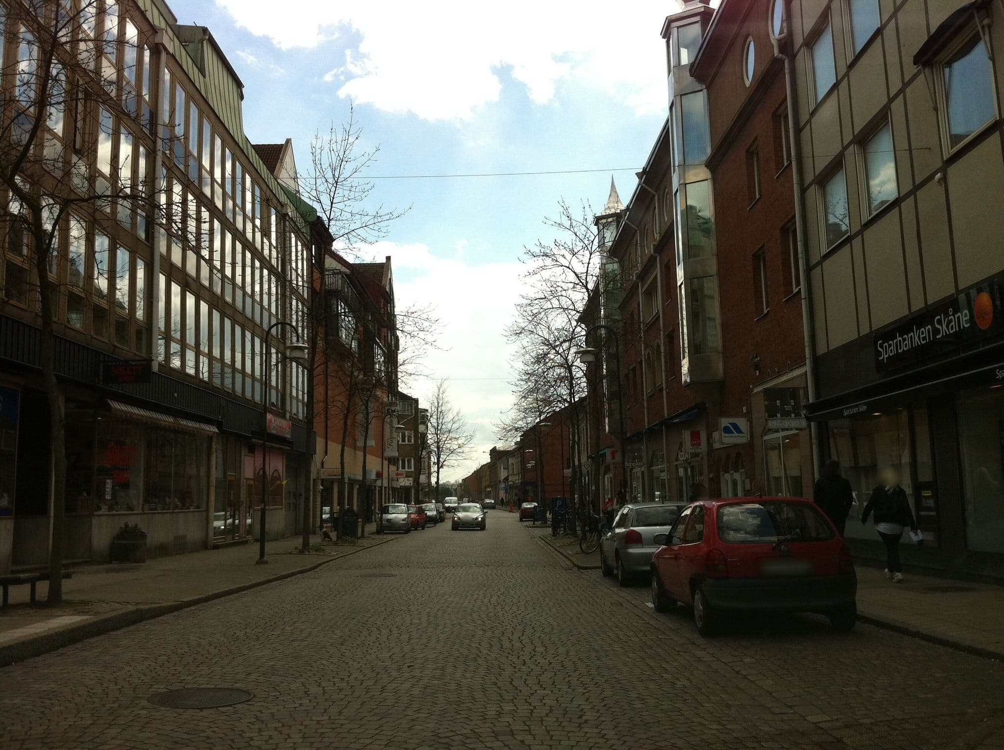 Street view near Hotell Stensson, Eslöv — © ugz (CC BY-SA · Mapillary)