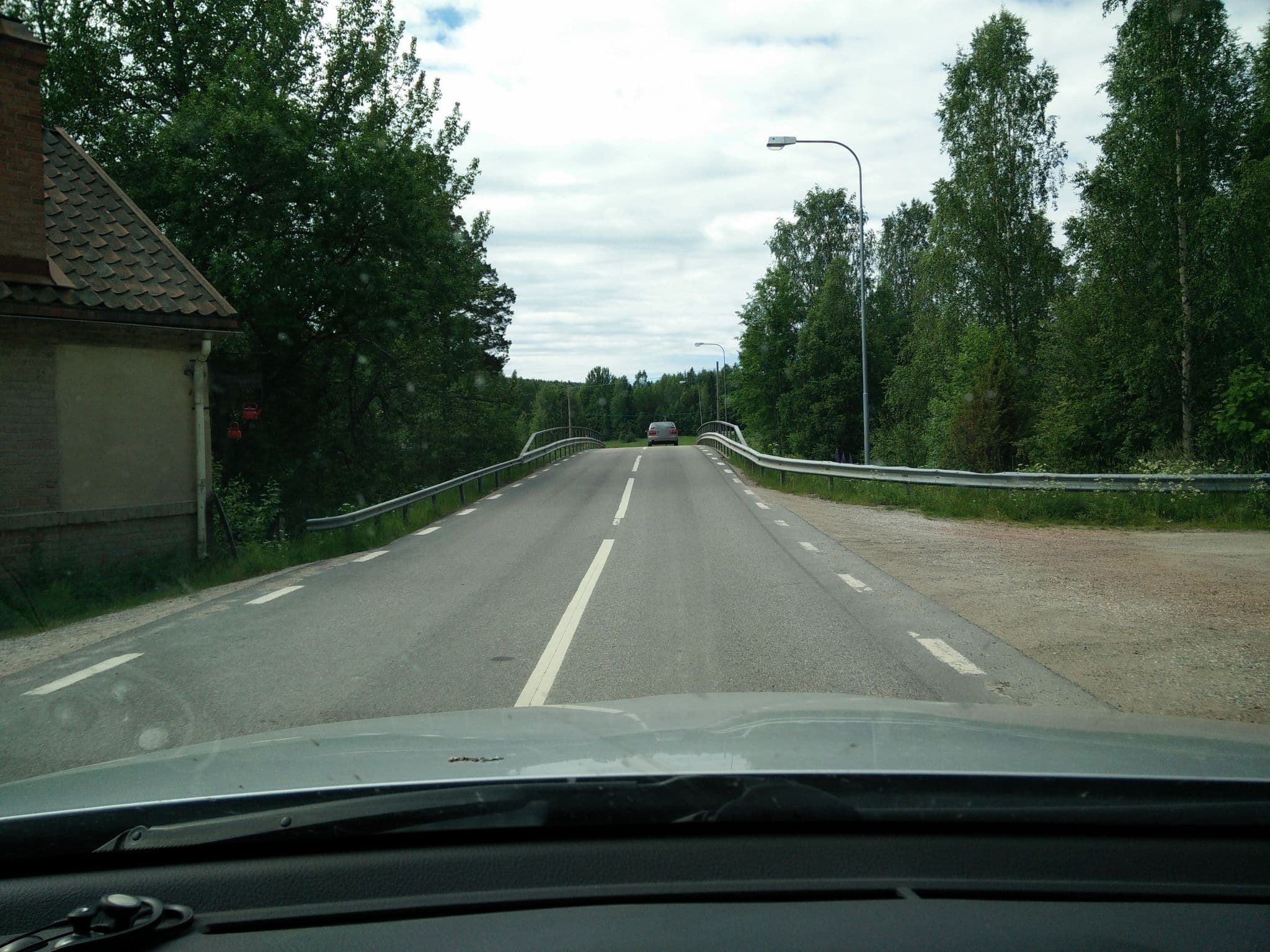 Street view near Franshammars Kraftstation & Vandrarhem, Bergsjö — © johnson (CC BY-SA · Mapillary)