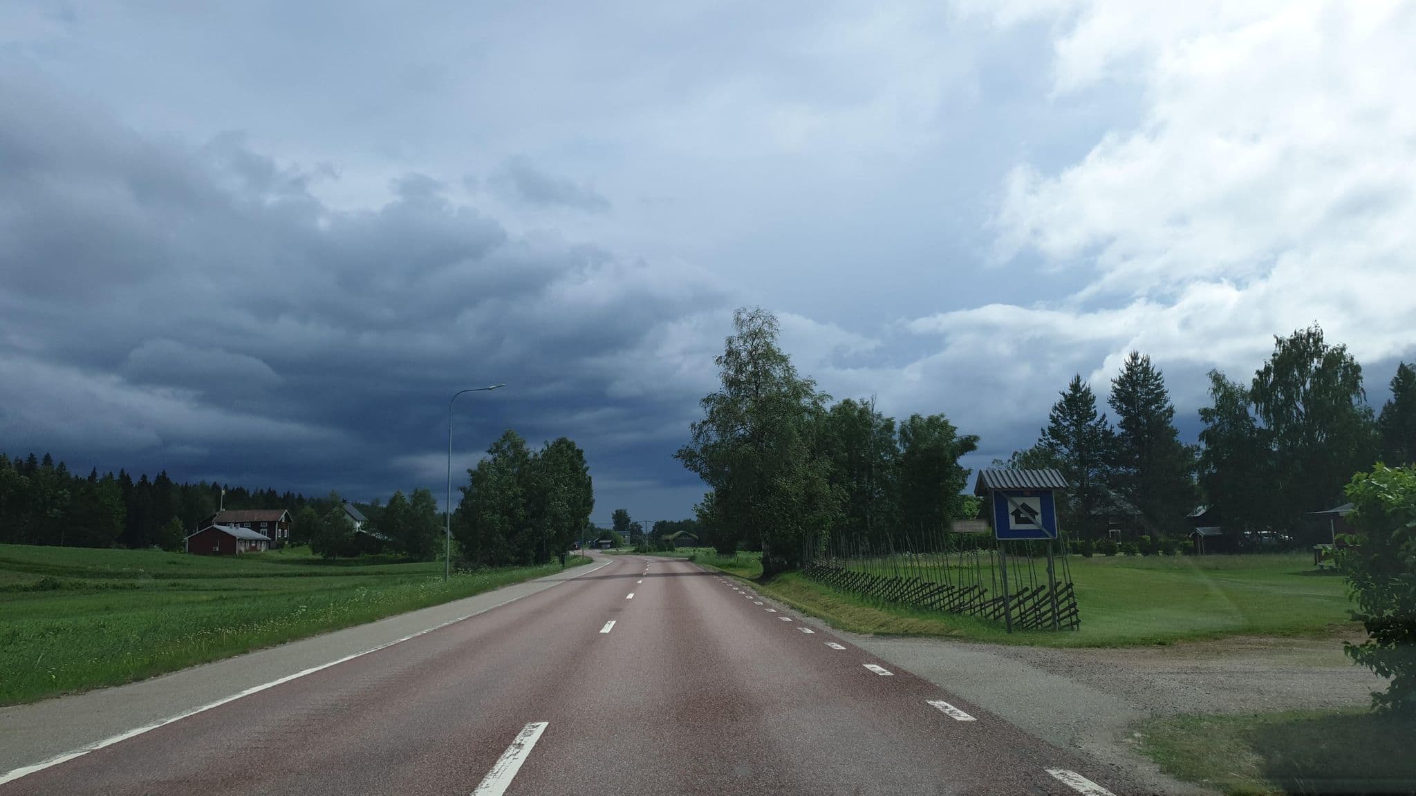 Street view near Adolfssons stugor, Sveg — © jopparn (CC BY-SA · Mapillary)