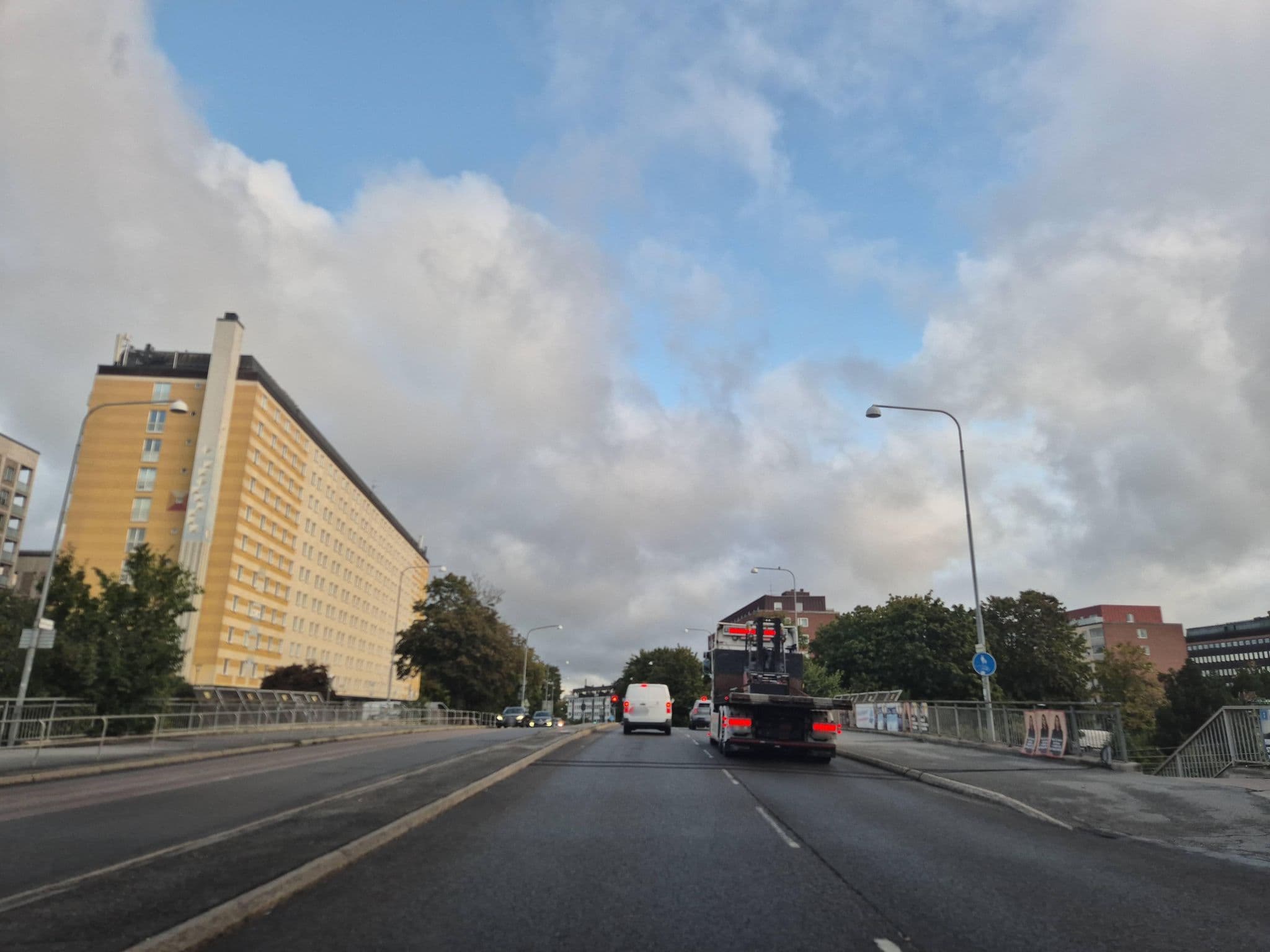 Street view near Biz Apt, Solna — © jopparn (CC BY-SA · Mapillary)