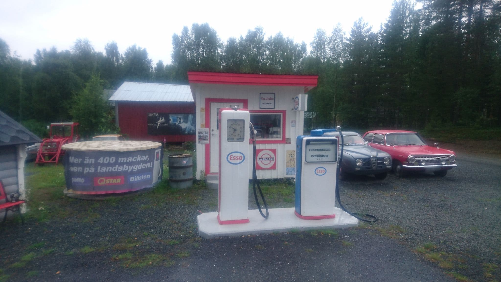 Street view near Esso nostalgi-motell, Vilhelmina — © mmn (CC BY-SA · Mapillary)