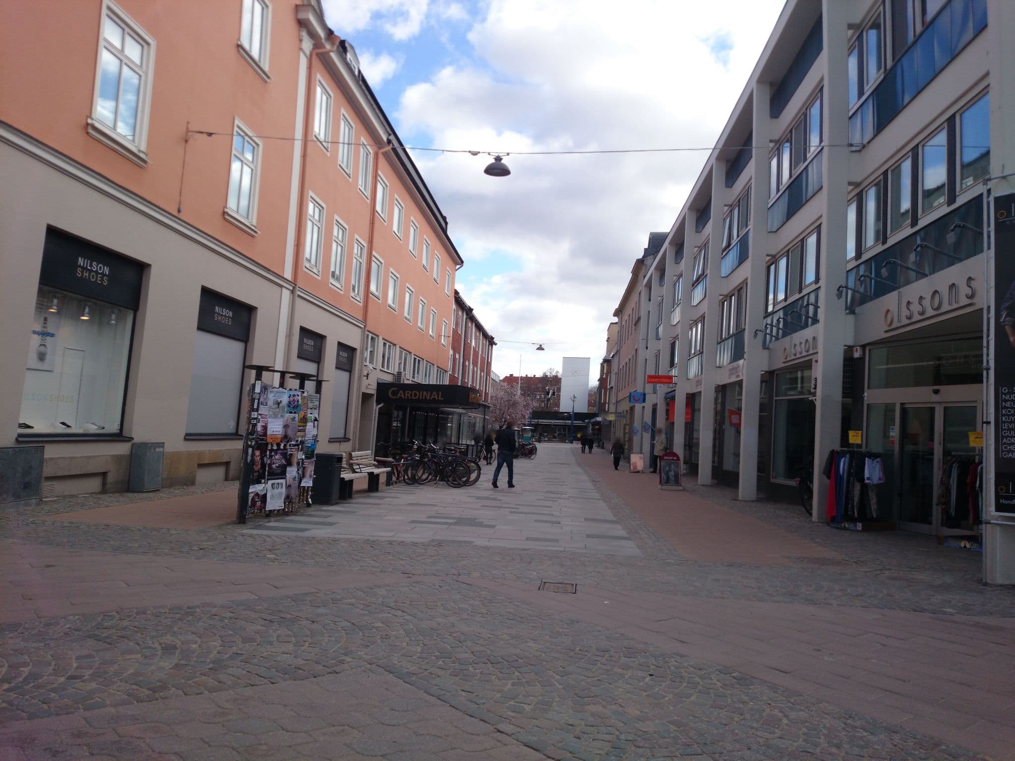 Street view near Home Hotel Cardinal, Växjö — © peterneubauer (CC BY-SA · Mapillary)