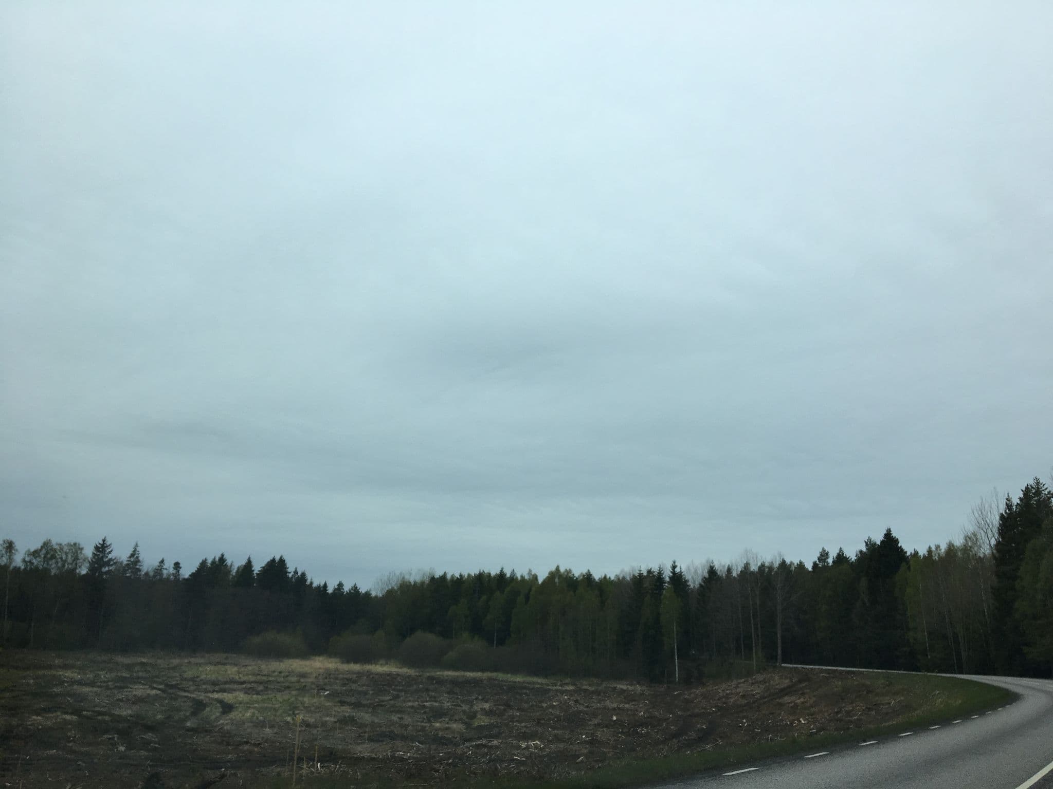 Street view near Tumbo Husvagnars Ställplats, Hällbybrunn — © msamme (CC BY-SA · Mapillary)