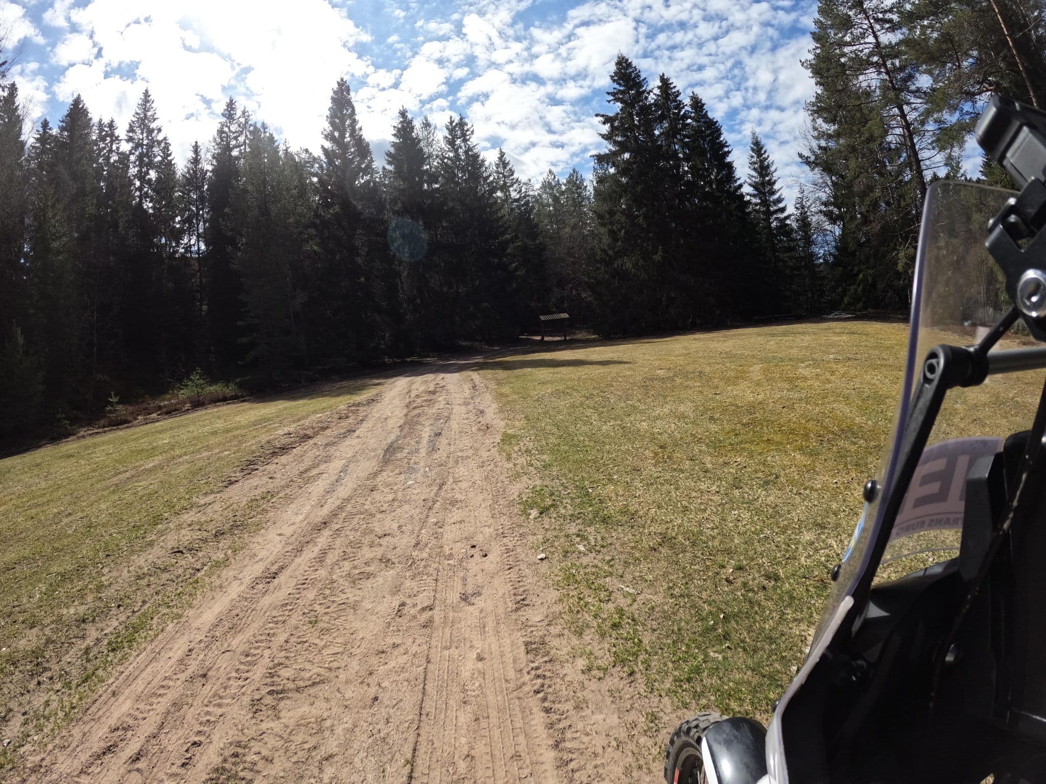 Street view near Kyrkekvarn, Mullsjö — © NomadRob (CC BY-SA · Mapillary)