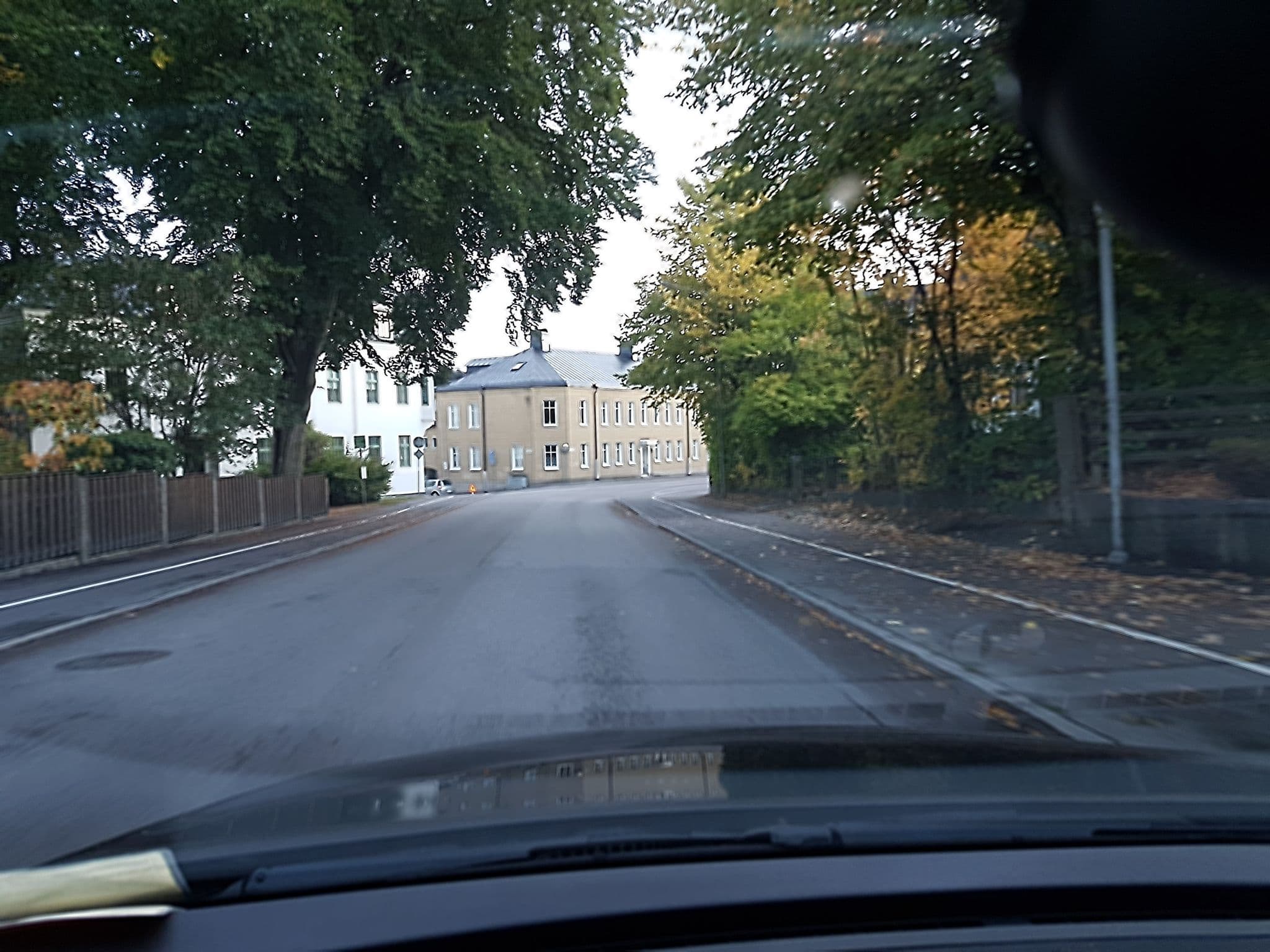 Street view near Hotell Värend, Växjö — © westis (CC BY-SA · Mapillary)