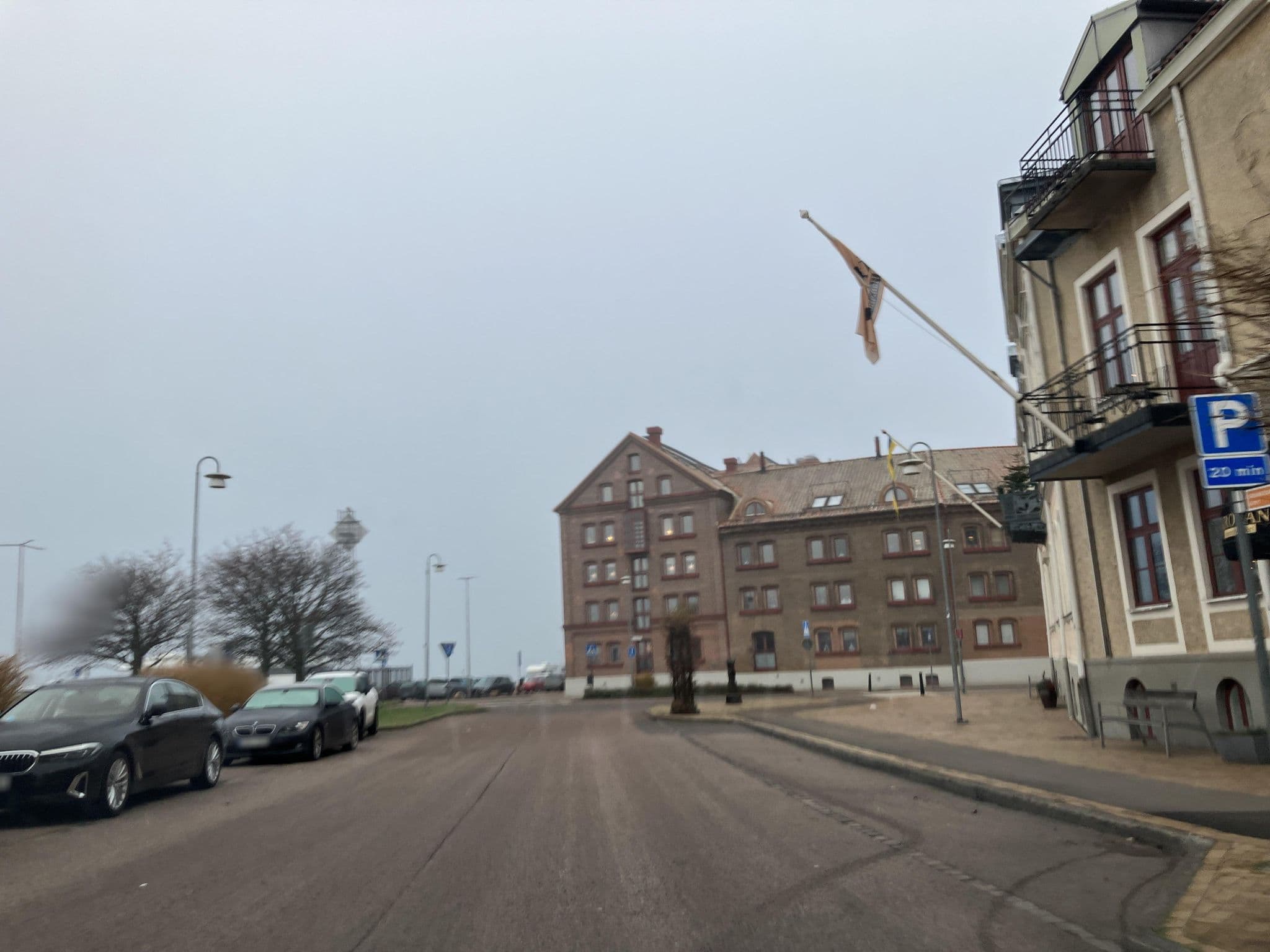 Street view near Hamnhotellet Kronan, Landskrona — © fa30 (CC BY-SA · Mapillary)