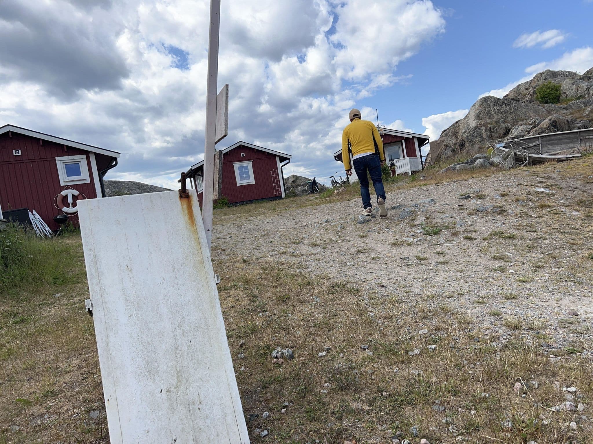 Street view near Landsorts Stuguthyrning, Nynäshamn — © salgo601 (CC BY-SA · Mapillary)