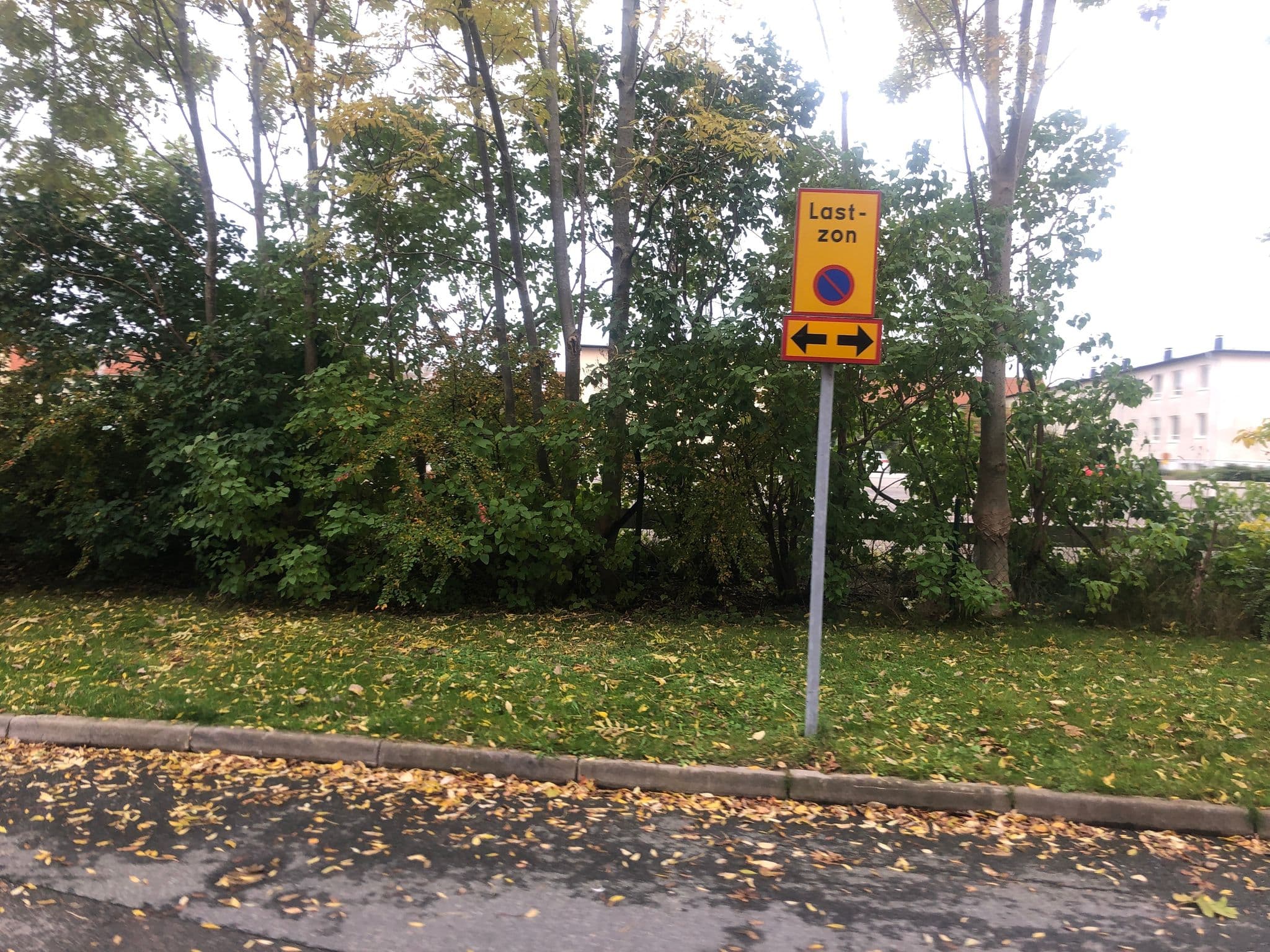 Street view near Scandic Mölndal, Mölndal — © thewheelhenry (CC BY-SA · Mapillary)
