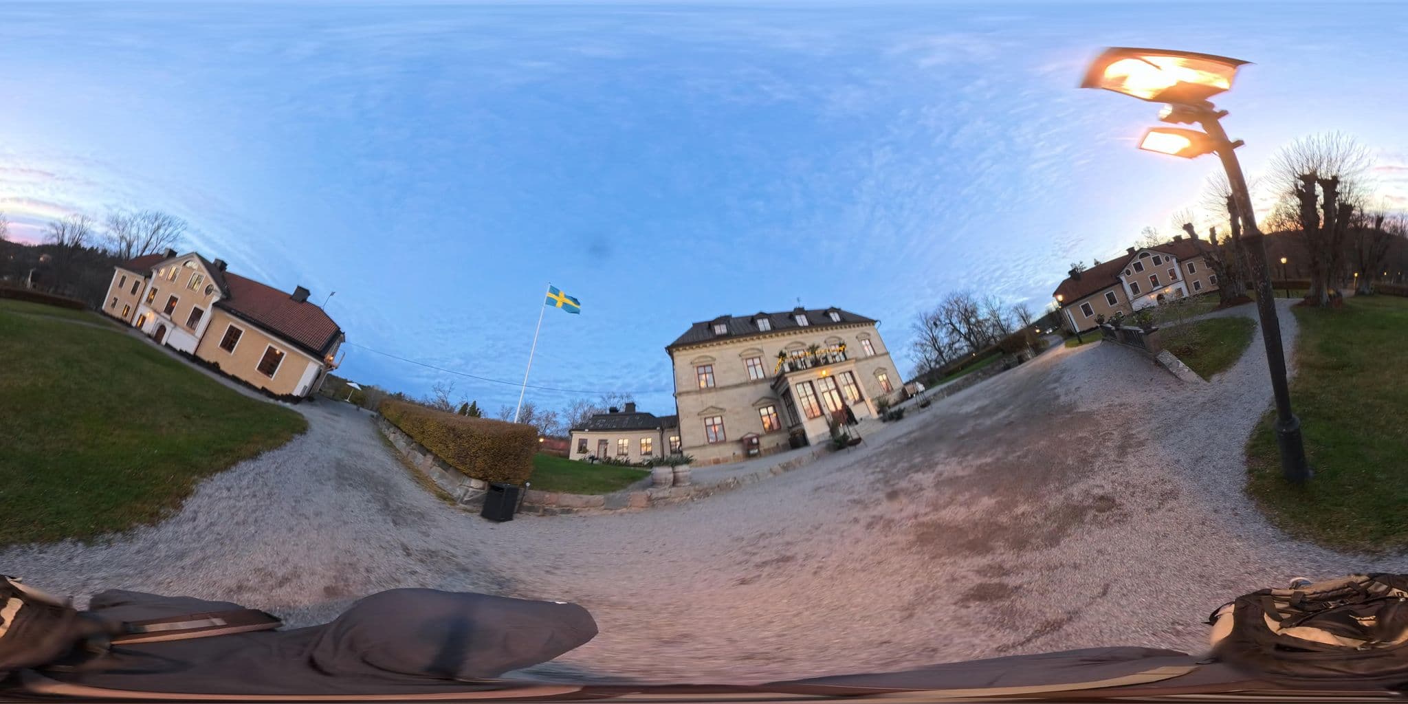 Street view near Görvälns slott, Jakobsberg — © salgo601 (CC BY-SA · Mapillary)