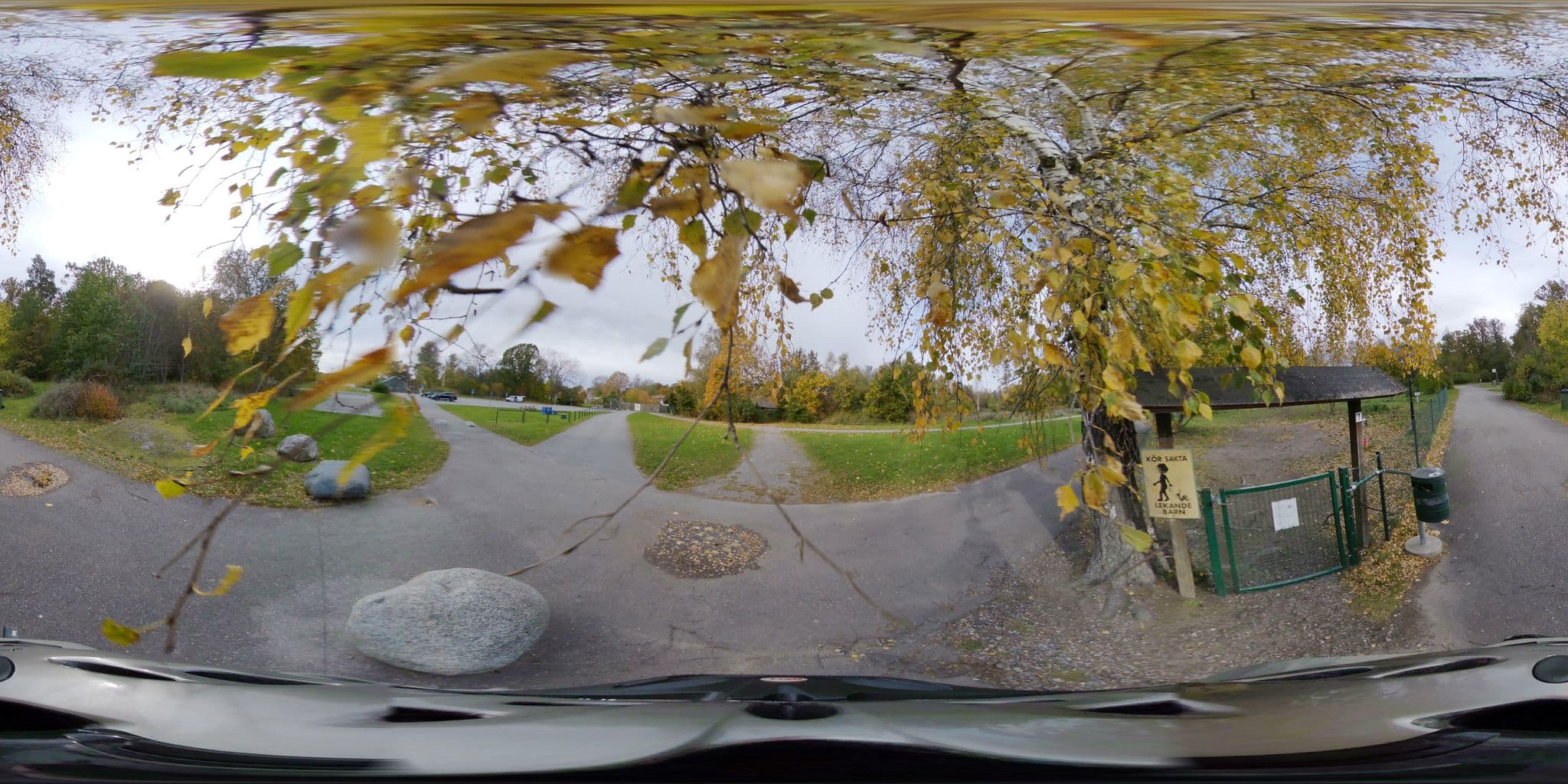 Street view near Rullebo, Älta — © bruno360 (CC BY-SA · Mapillary)