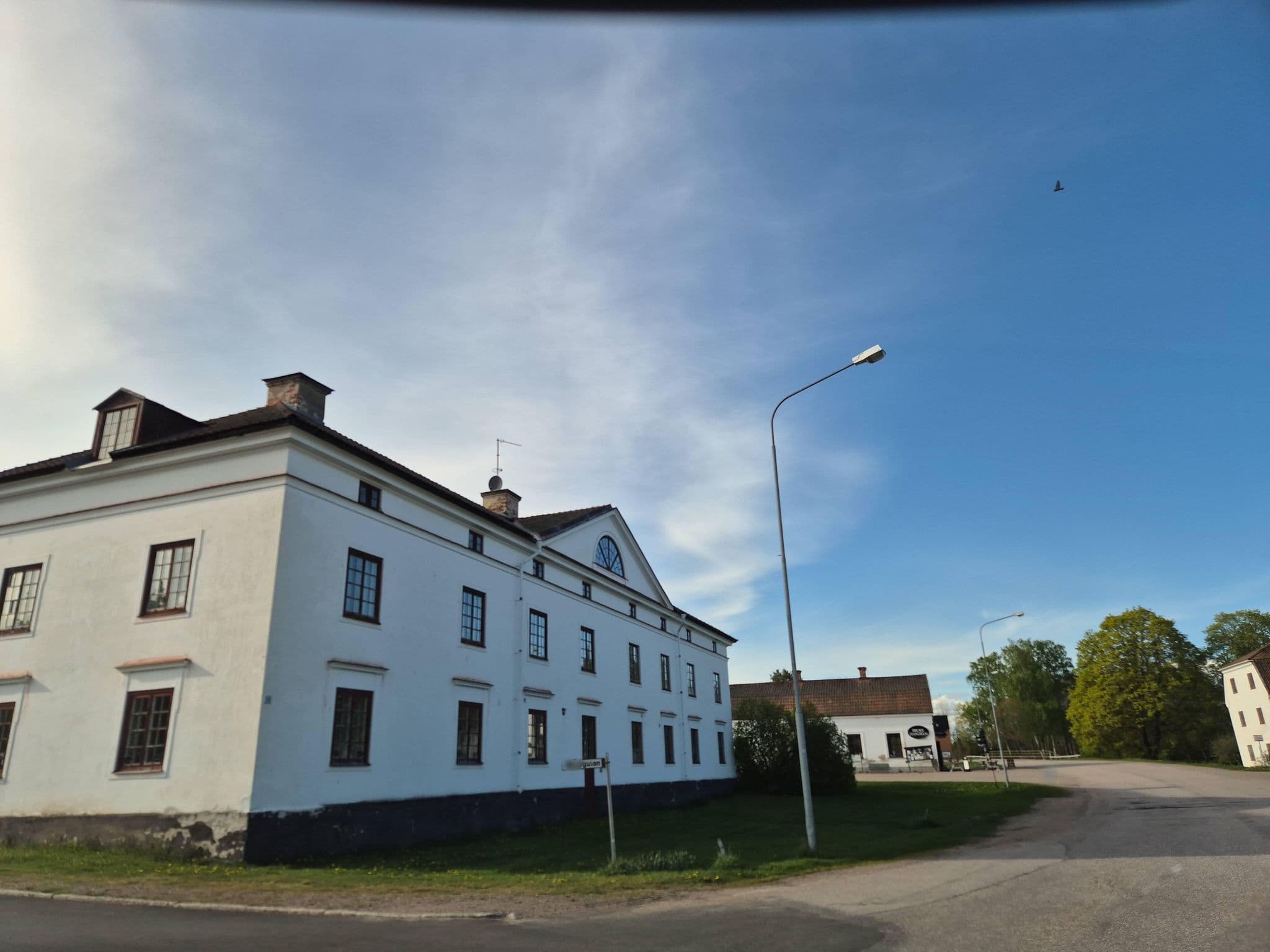 Street view near Gysinge Bruk, Hedesunda — © jopparn (CC BY-SA · Mapillary)