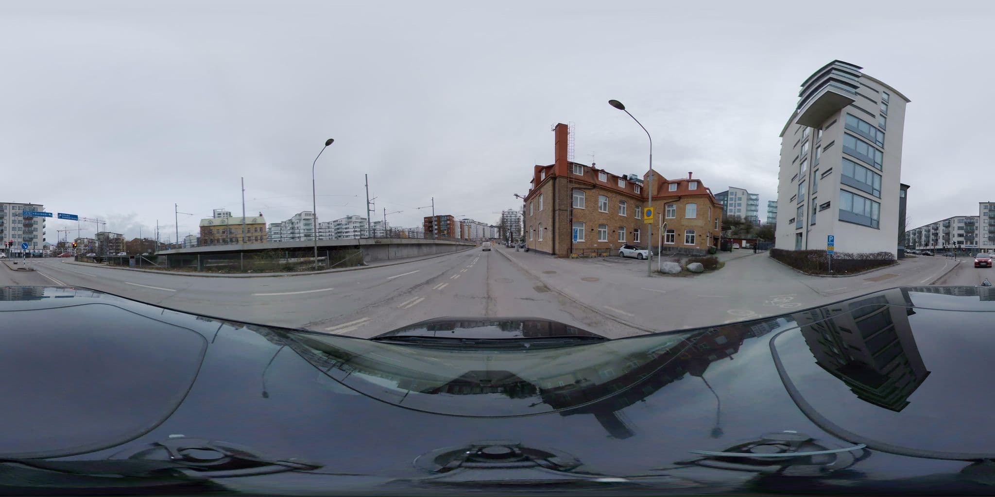 Street view near Brommavik Hotell, Sundbyberg — © bruno360 (CC BY-SA · Mapillary)