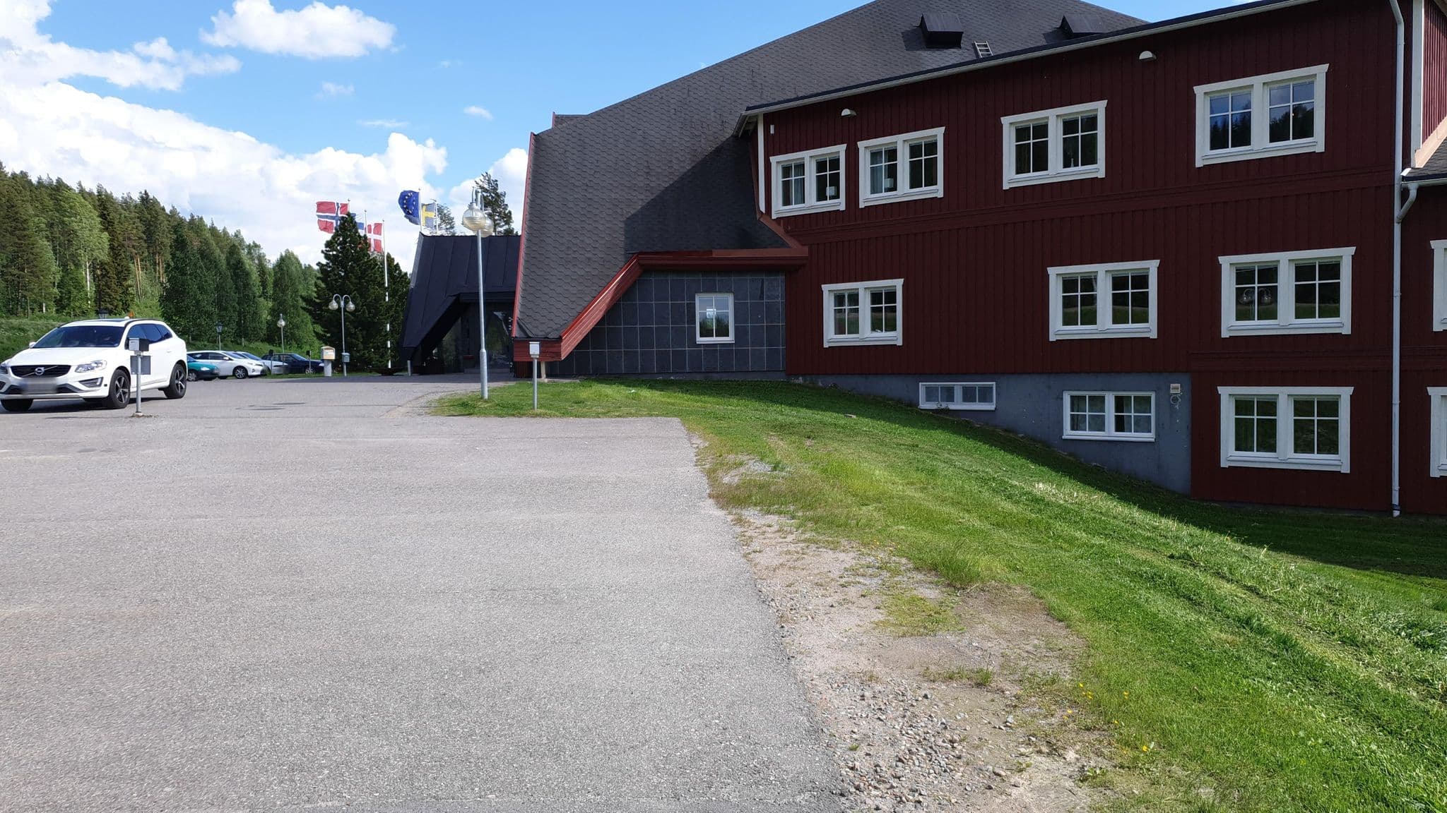 Street view near Hotell Storforsen, Storvik — © jopparn (CC BY-SA · Mapillary)