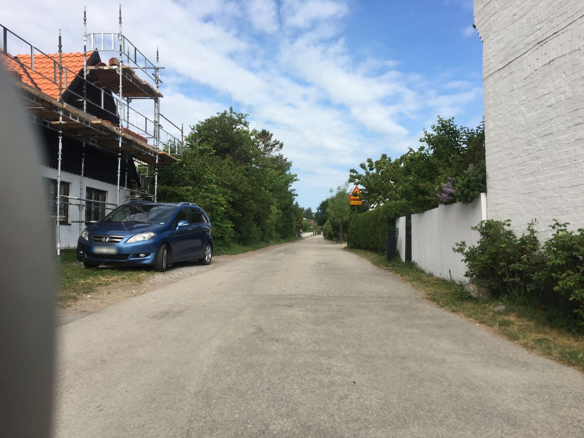 Street view near By the sea, Skivarp — © larshelmin (CC BY-SA · Mapillary)