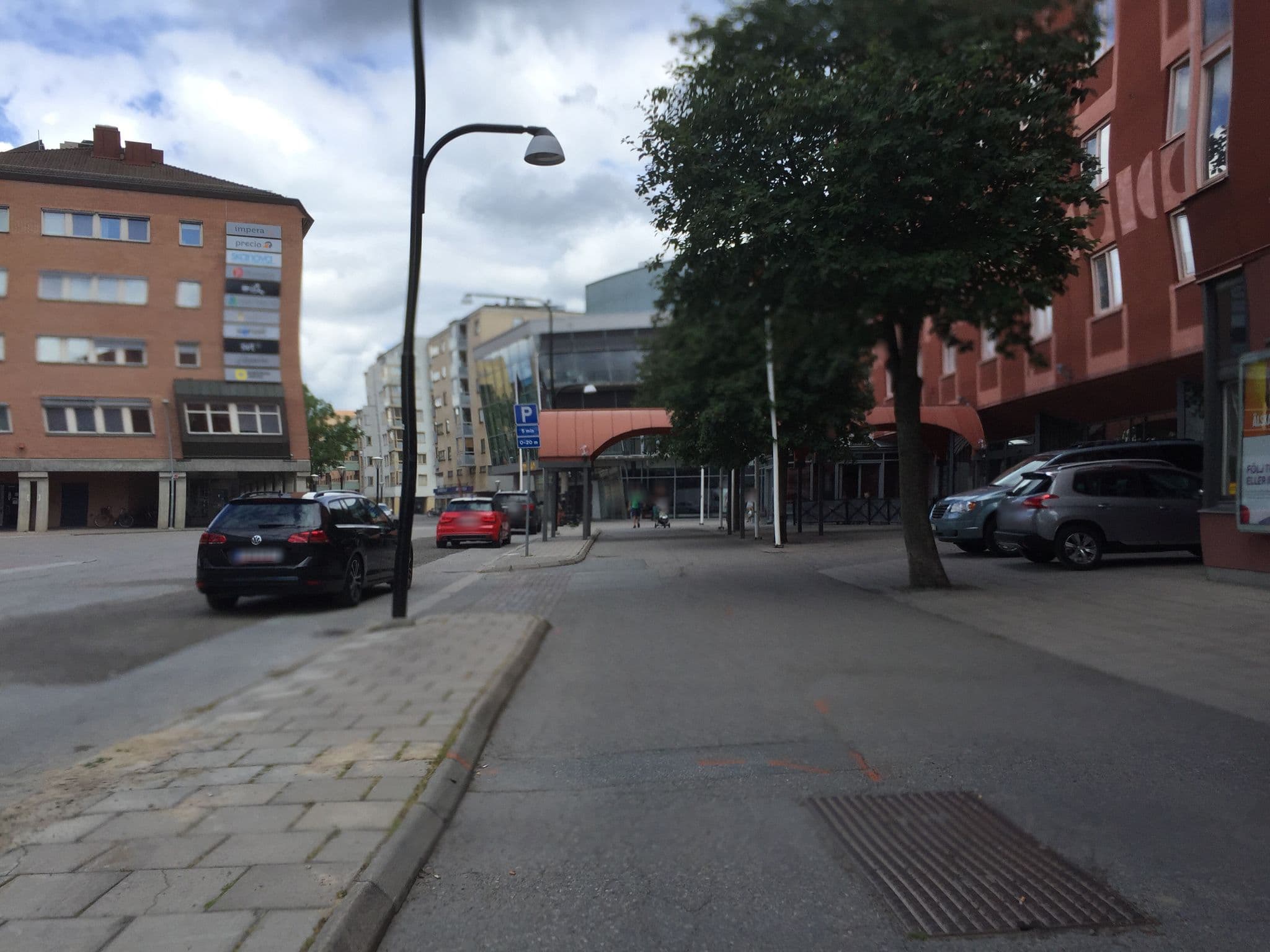 Street view near Scandic Grand Hotel, Örebro — © dade (CC BY-SA · Mapillary)