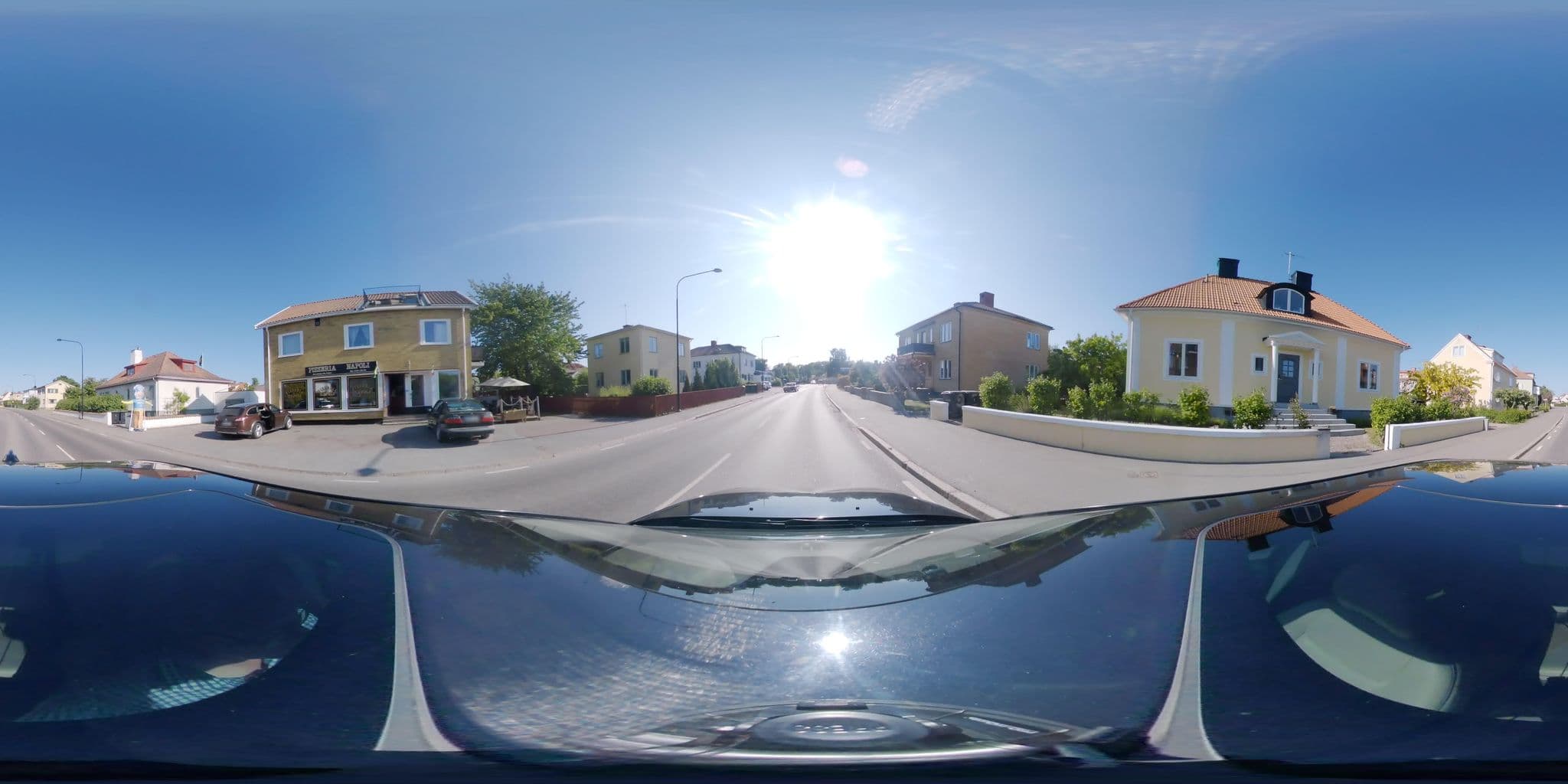 Street view near Simones Hotel, Vadstena — © bruno360 (CC BY-SA · Mapillary)