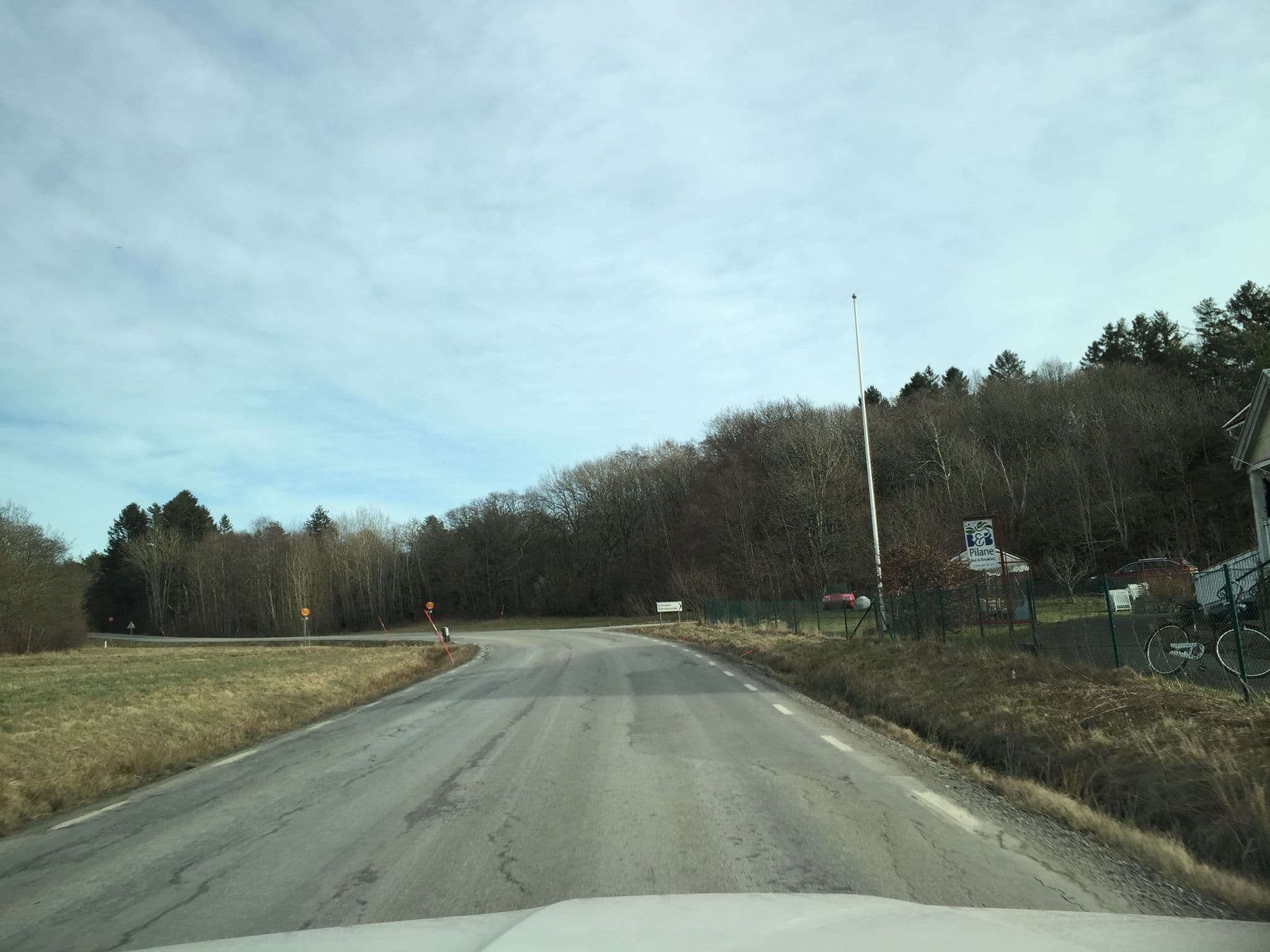 Street view near Pilane Bed & Breakfast, Skärhamn — © cnbg (CC BY-SA · Mapillary)