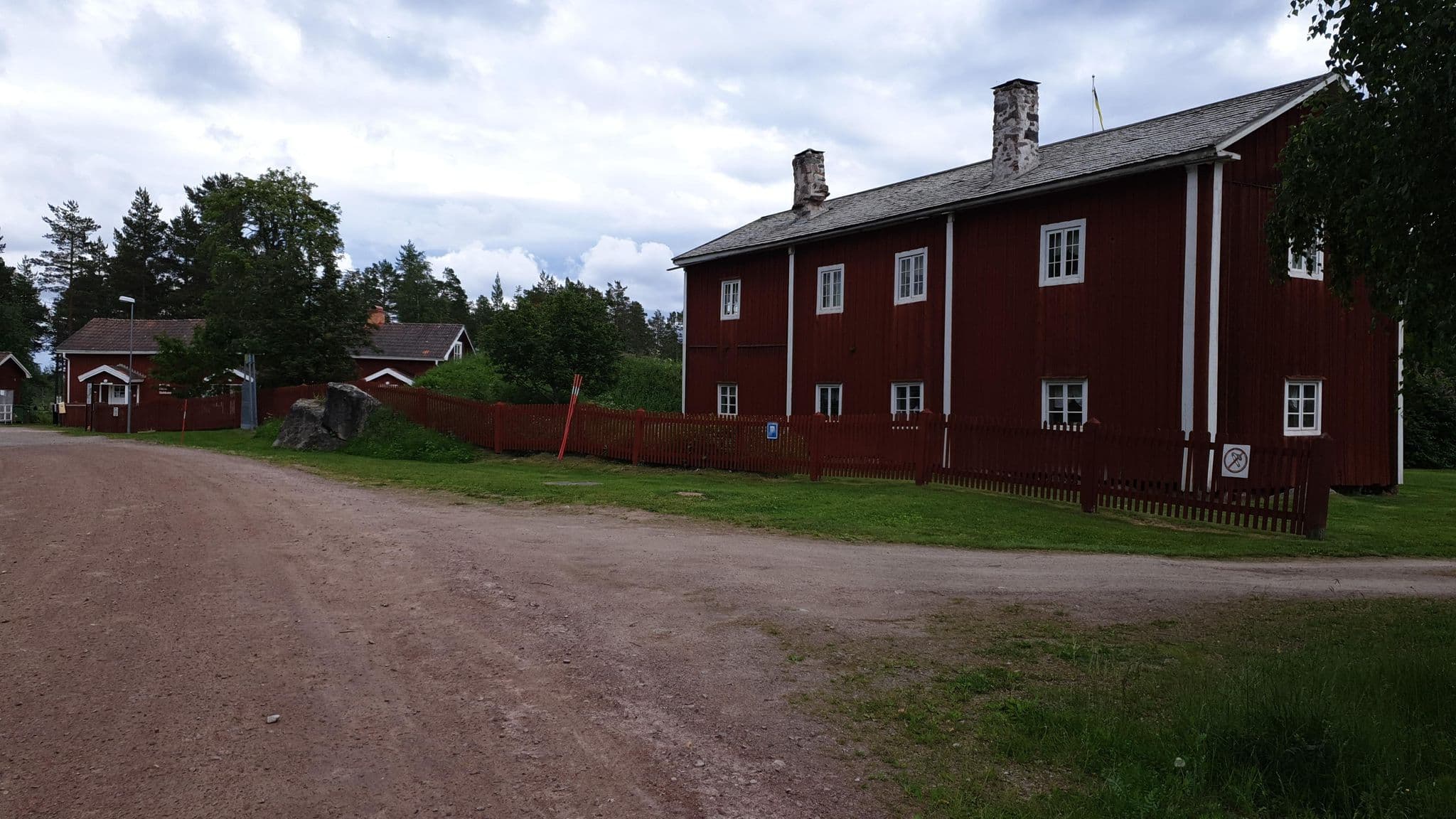 Street view near Gammelgården Bortom Åa, Sveg — © jopparn (CC BY-SA · Mapillary)