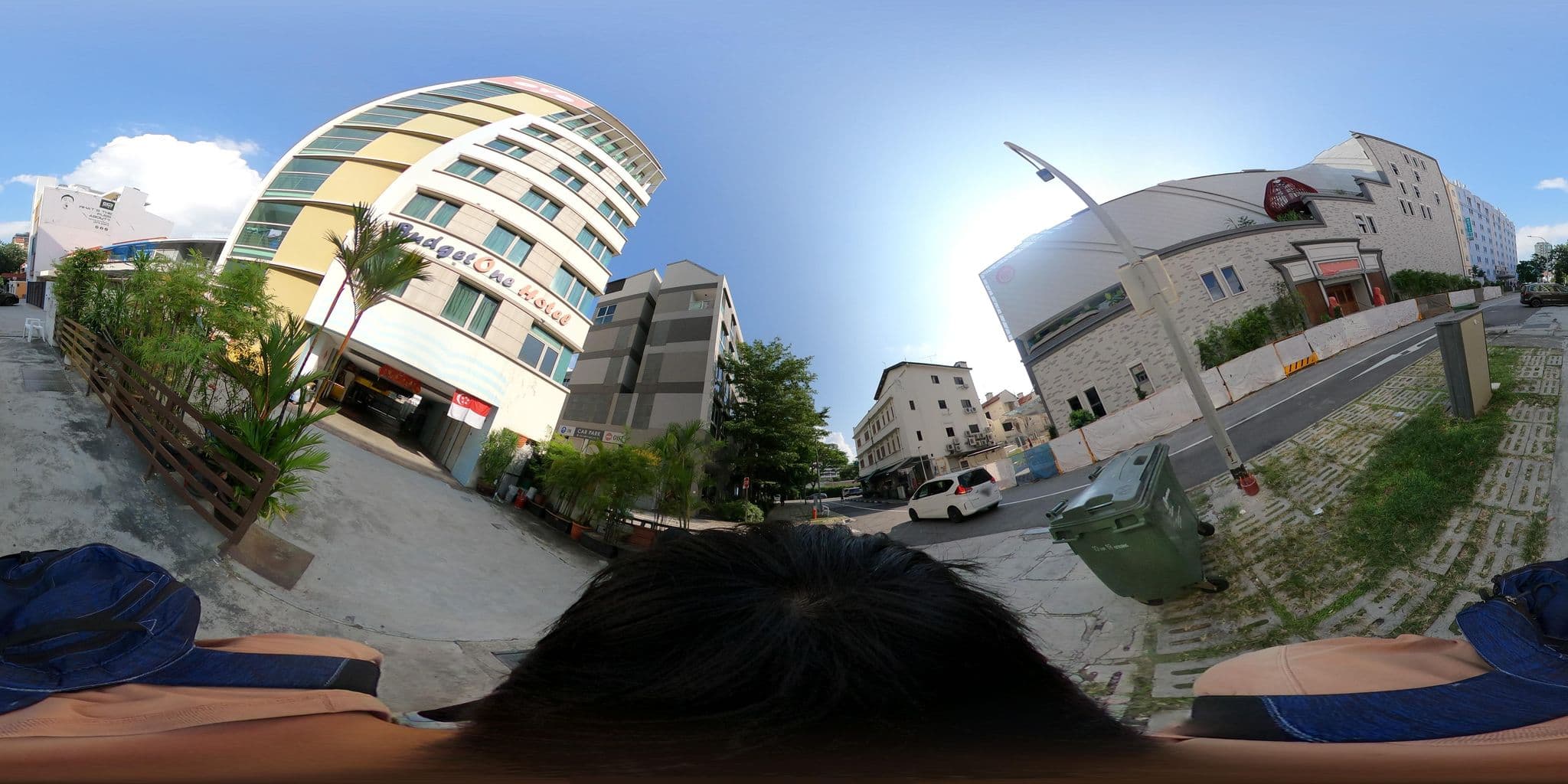 Street view near Budgetone Hotel, Geylang — © yuki_charo (CC BY-SA · Mapillary)