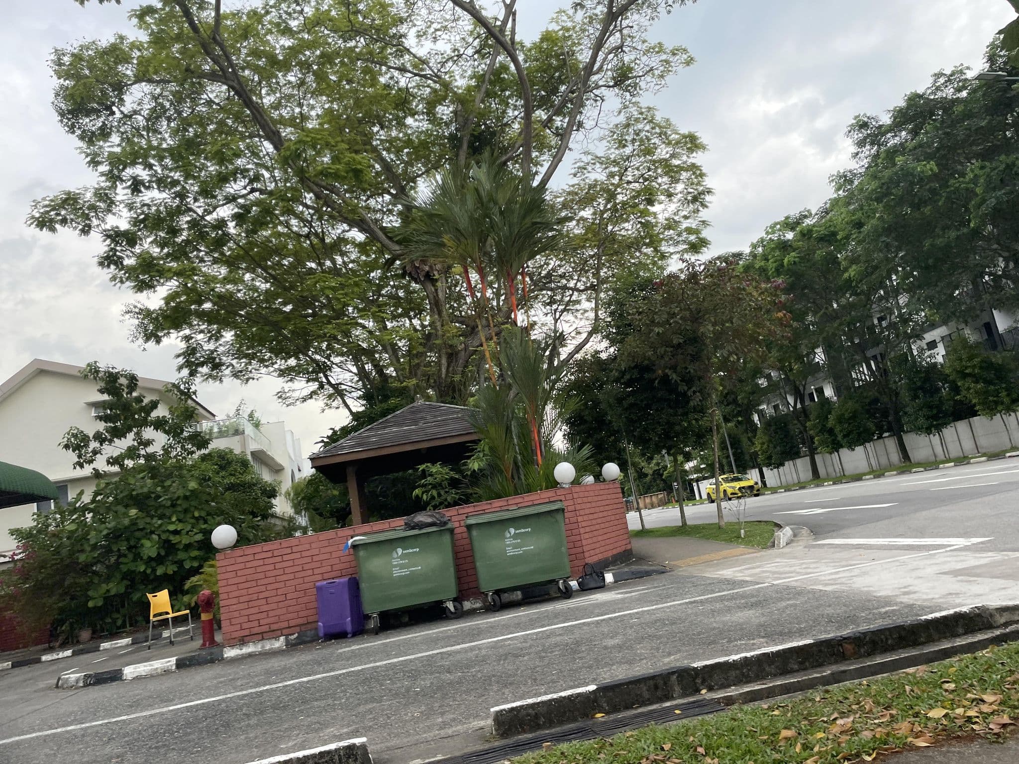 Street view near Coliwoo Hotel Pasir Panjang, Pasir Panjang — © koito19960406 (CC BY-SA · Mapillary)