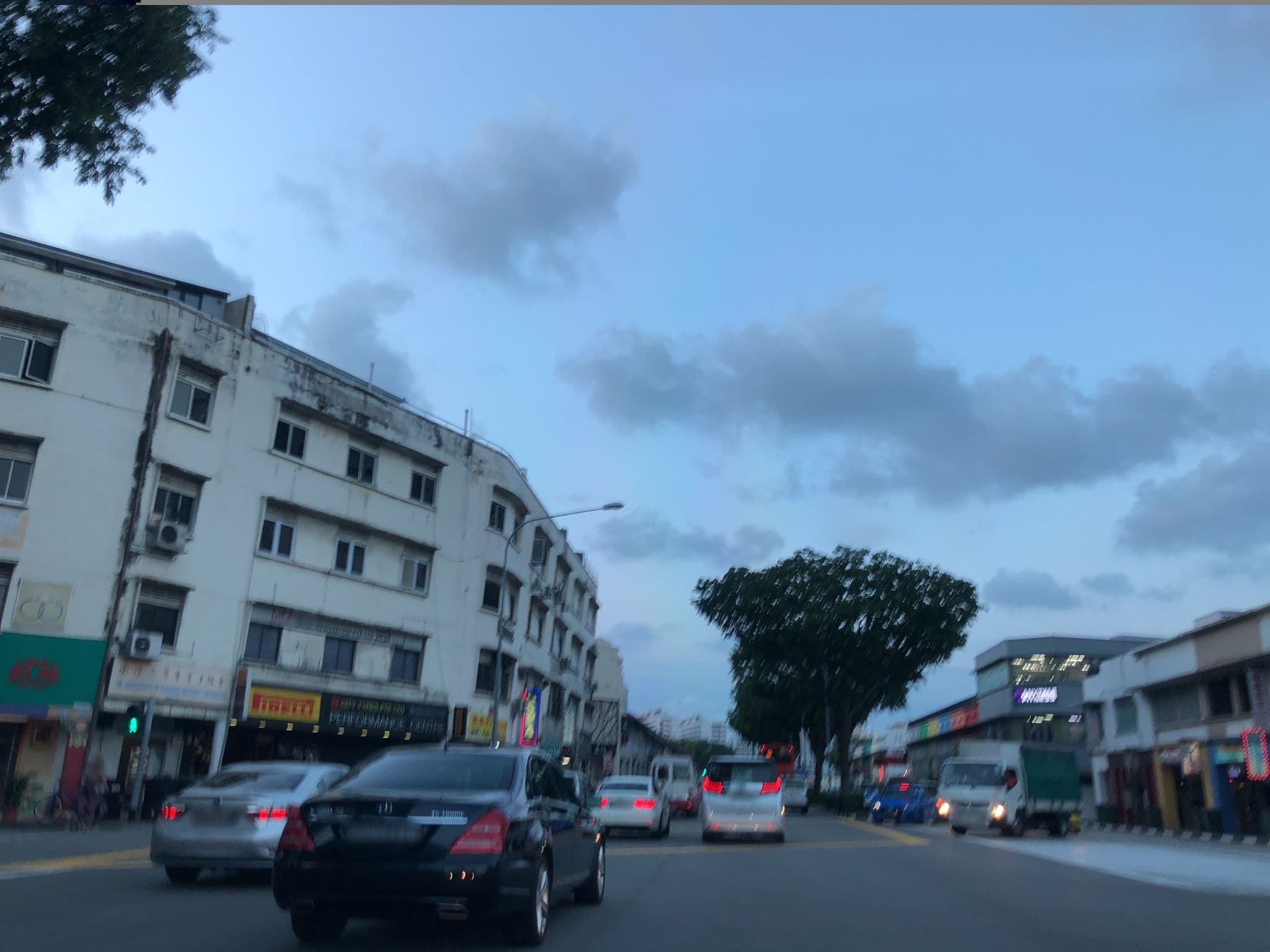Street view near Green Kiwi Backpacker Hostel, Farrer Park — © jeanchan21 (CC BY-SA · Mapillary)