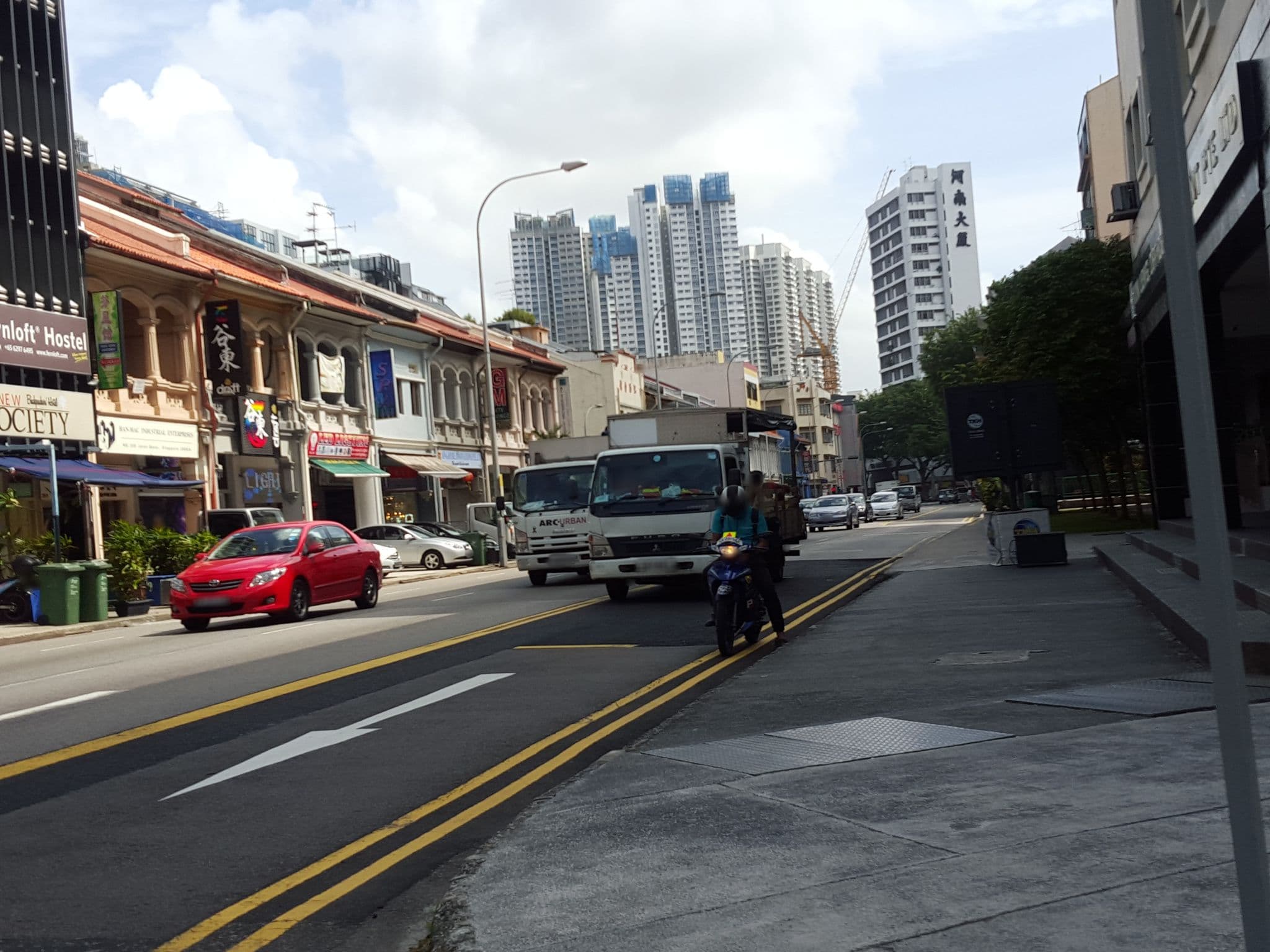 Street view near 7 Wonders Hostel, Farrer Park — © clockwerx (CC BY-SA · Mapillary)