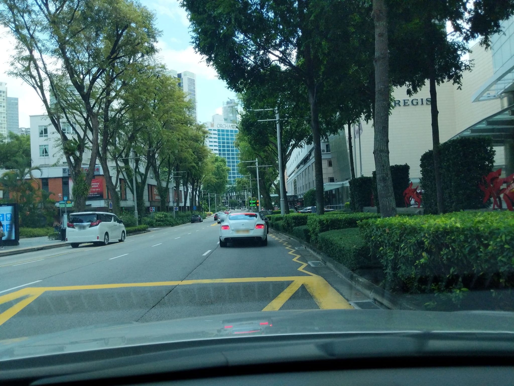 Street view near The St. Regis Singapore, One Tree Hill — © nich (CC BY-SA · Mapillary)